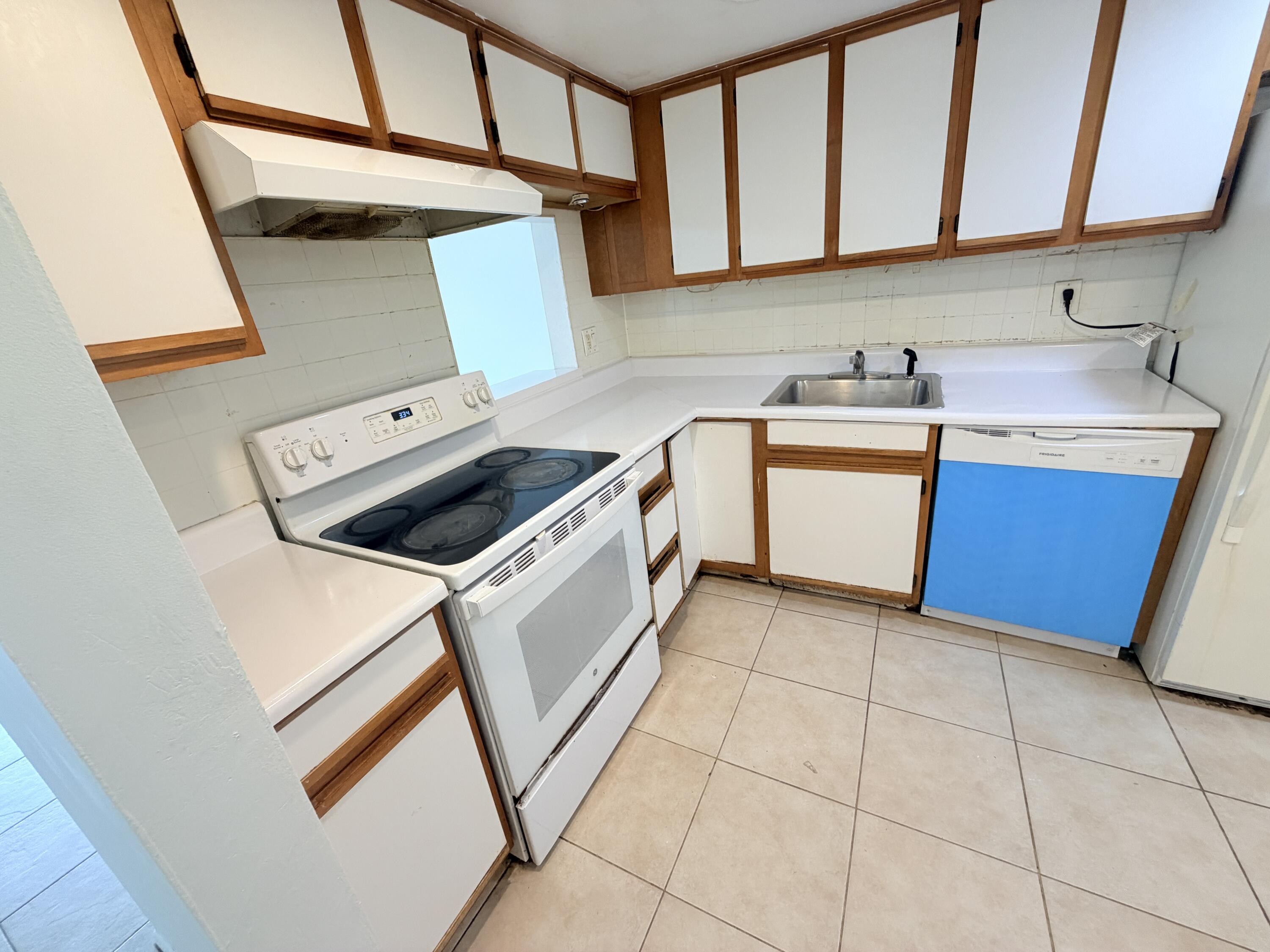 4304 NW 9TH Avenue # 3B, Deerfield Beach FL 33064
