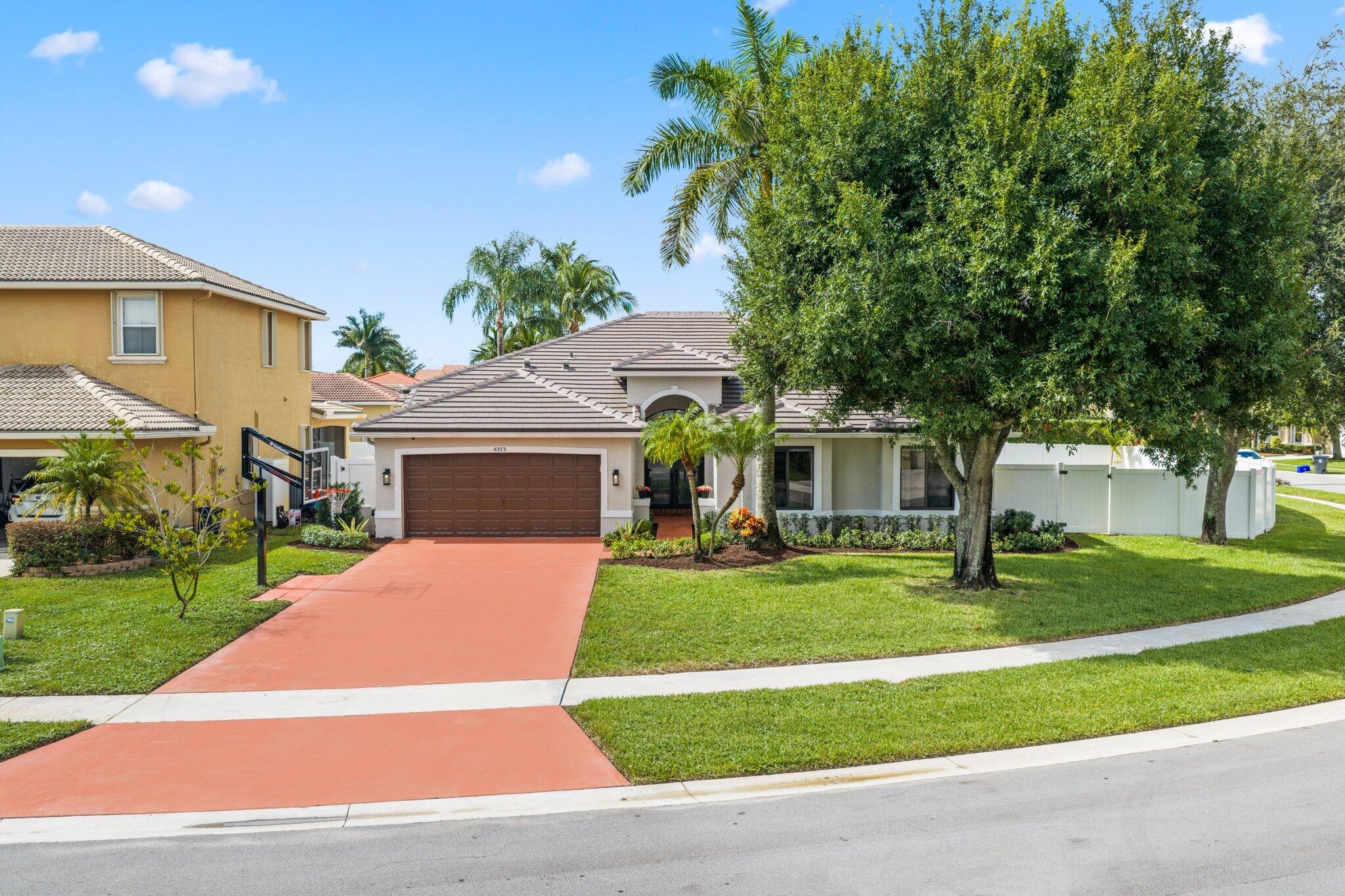 6373 Shadow Creek Village Circle — Photo 3