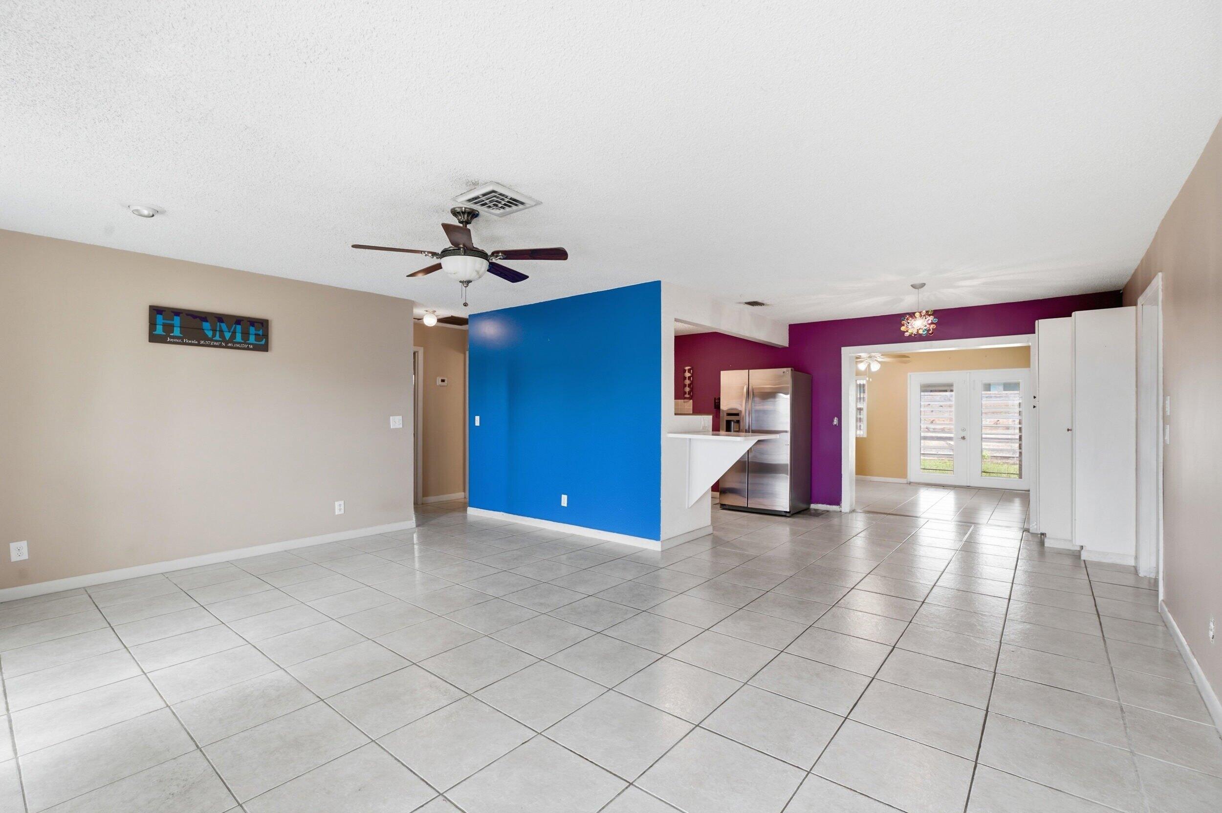 19074 SE FEARNLEY Drive — Photo 4