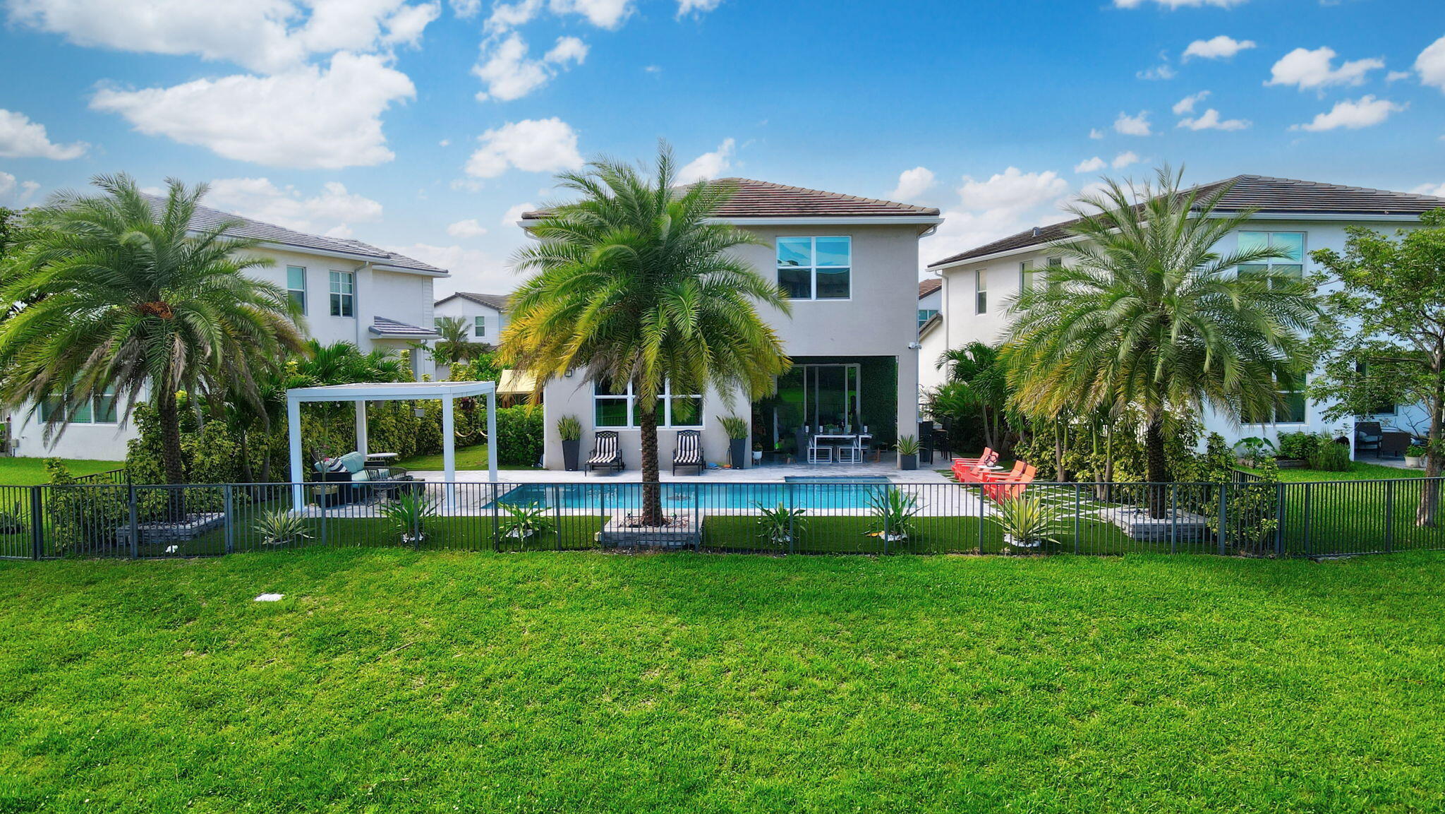 990 Veleiros Boulevard — Photo 3