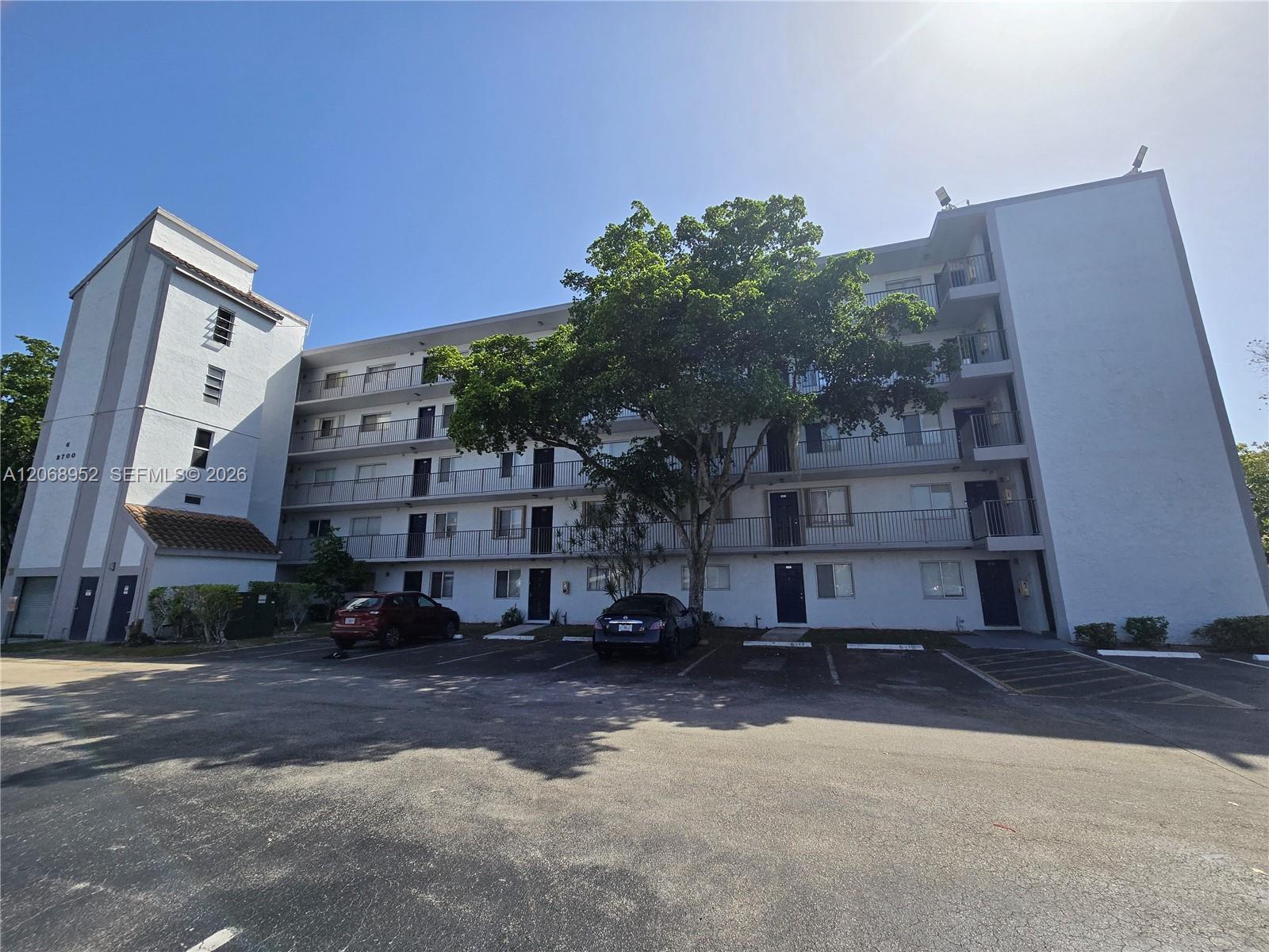 8700 N Sherman Cir # 108, Miramar FL 33025