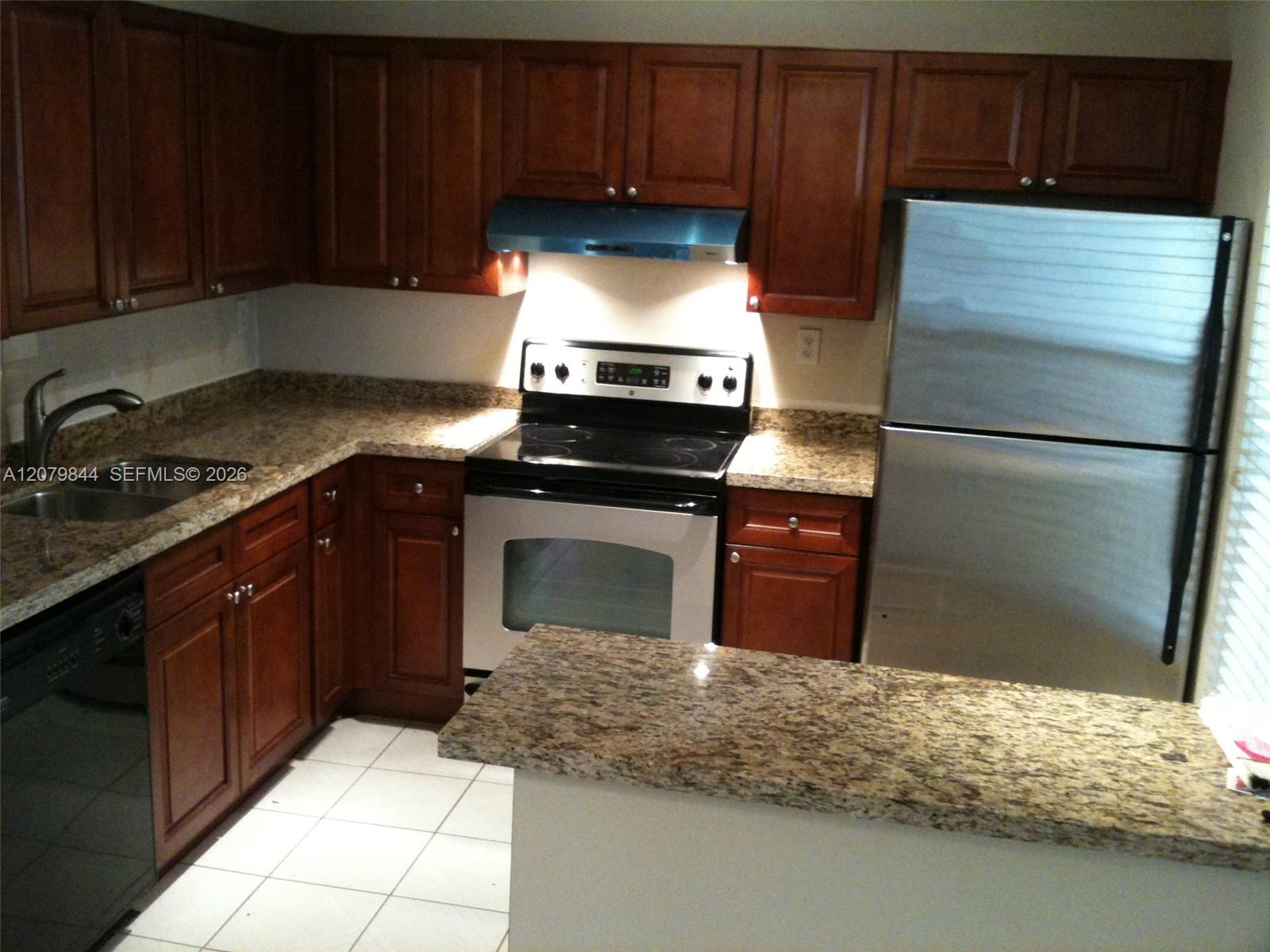 1060 N Hiatus Rd # 1060 — Photo 4