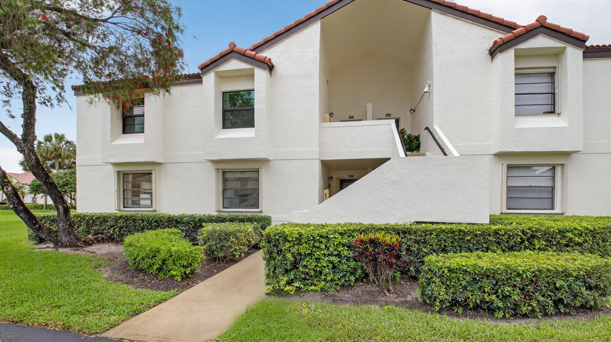 6069 Parkwalk Drive, Boynton Beach FL 33472