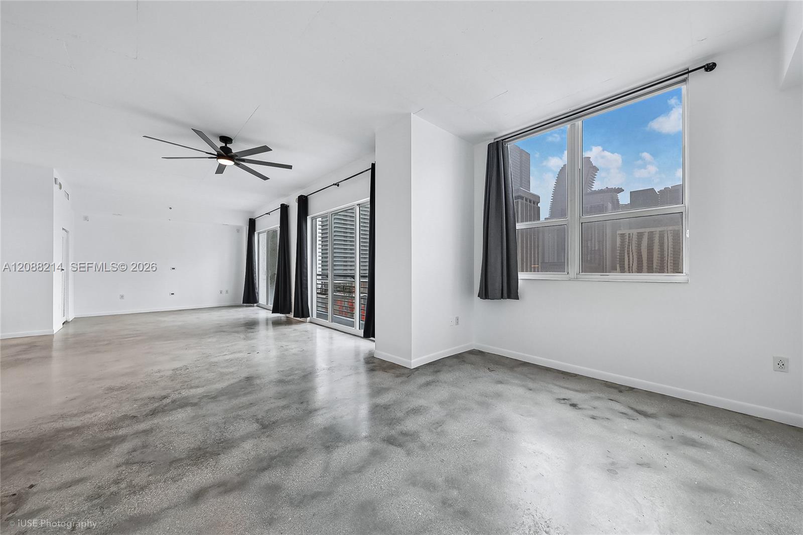 133 NE 2nd Ave # 1606 — Photo 4