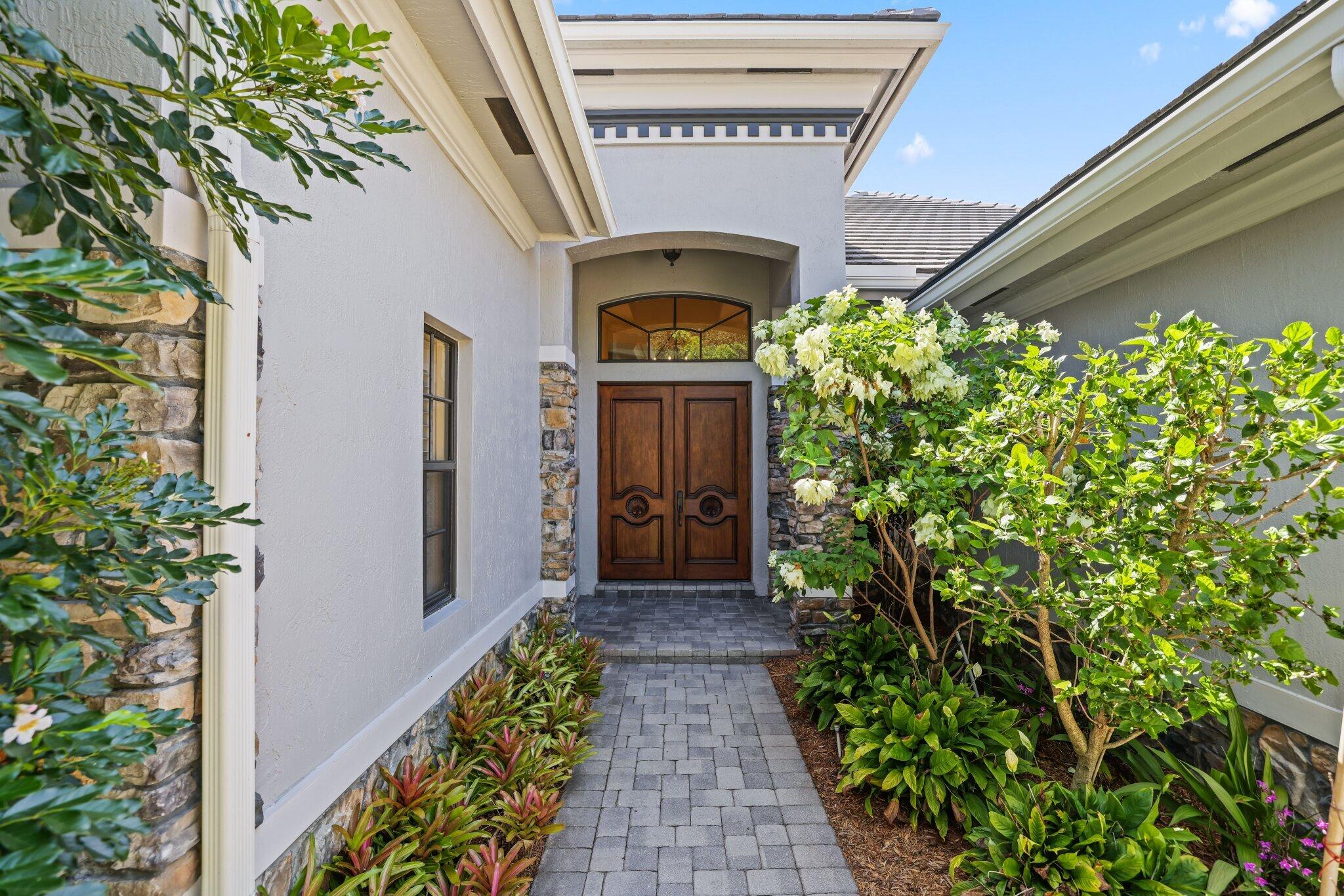 8977 Stone Pier Drive — Photo 5