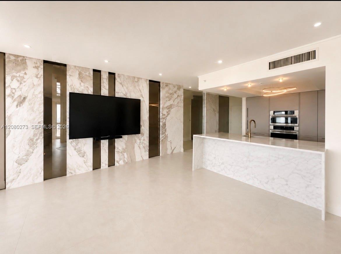 16699 Collins Ave # 2907 — Photo 4