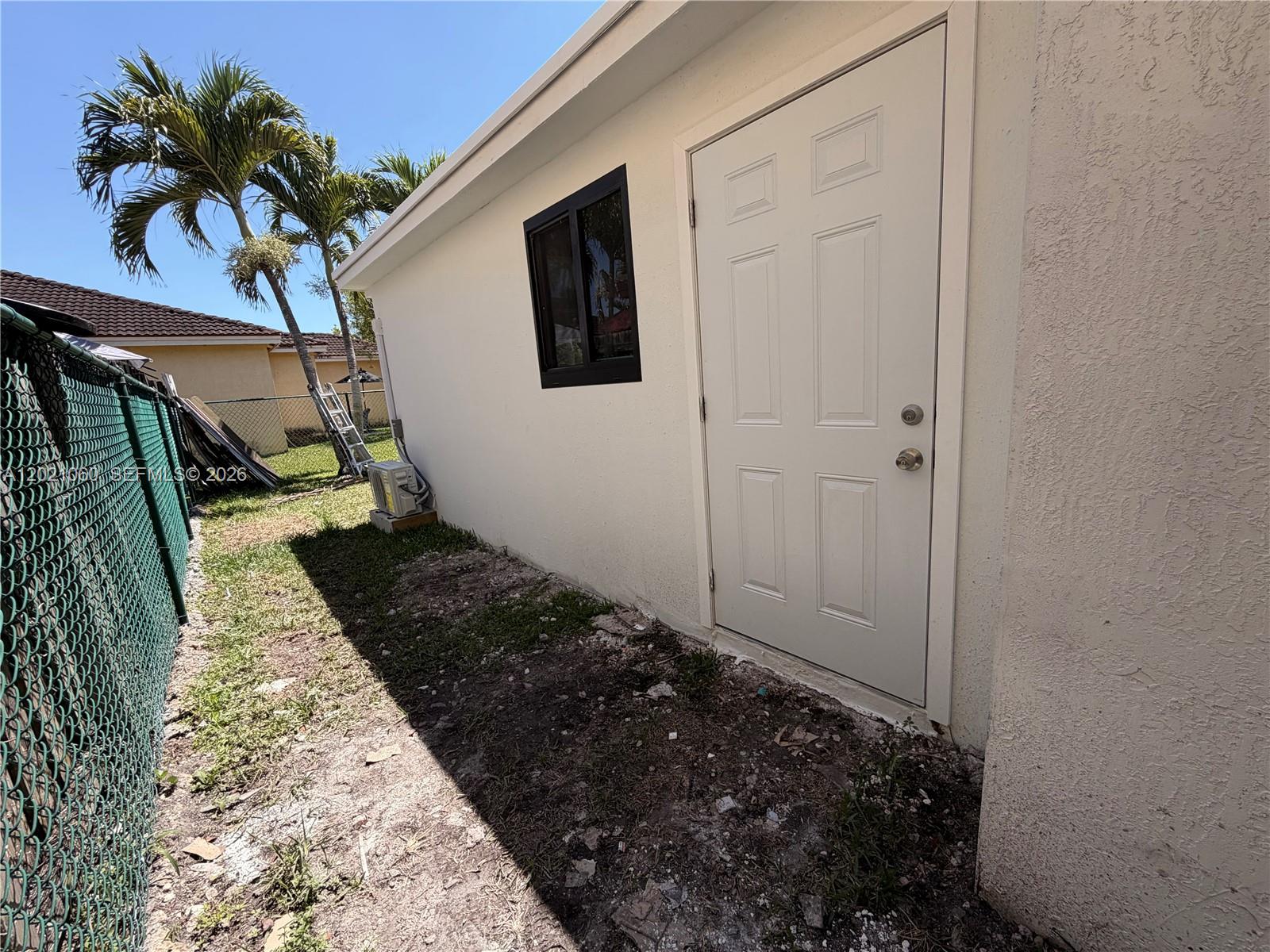 16536 SW 54th St # 1, Miami FL 33185