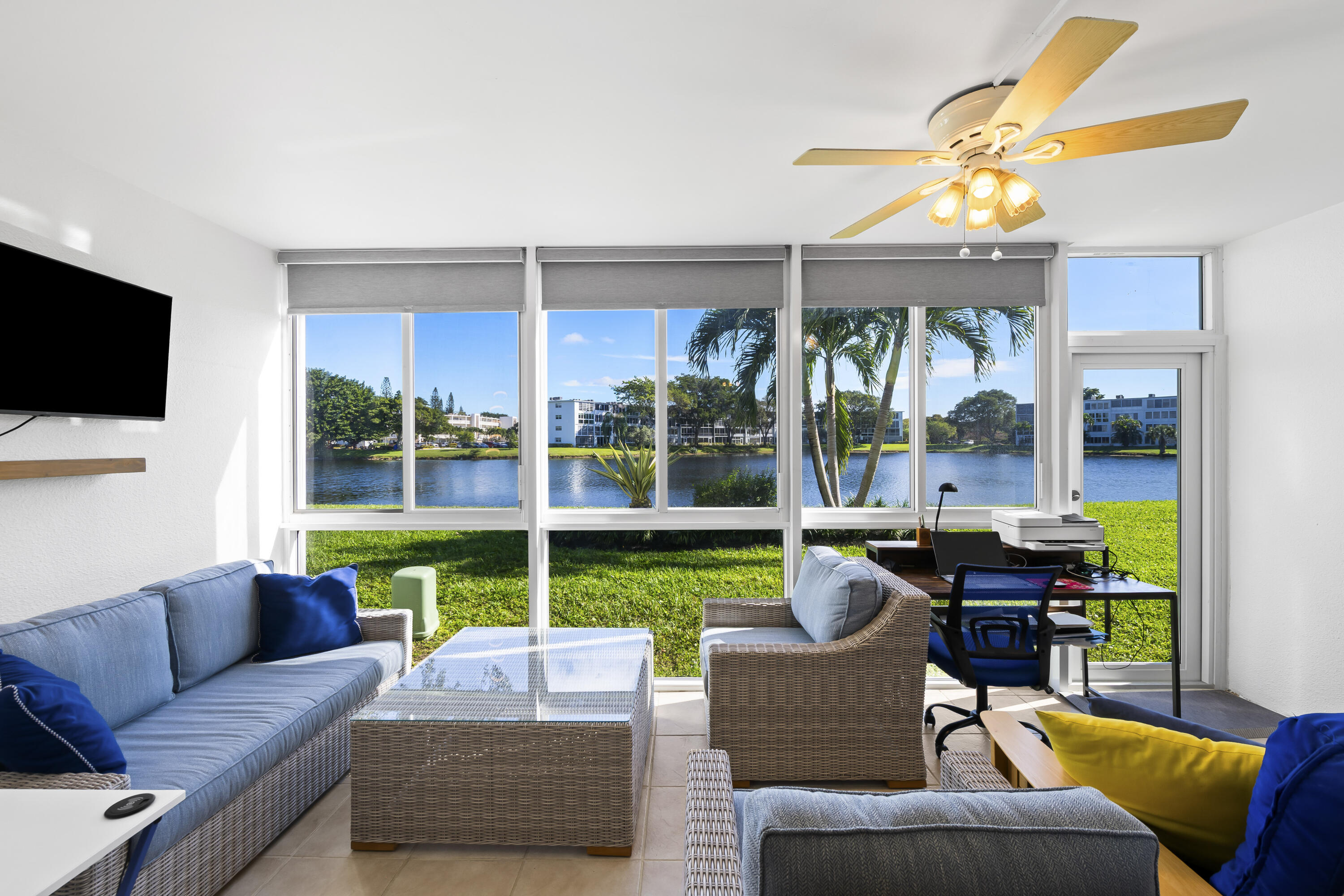 1111 CAMBRIDGE E, Deerfield Beach FL 33442