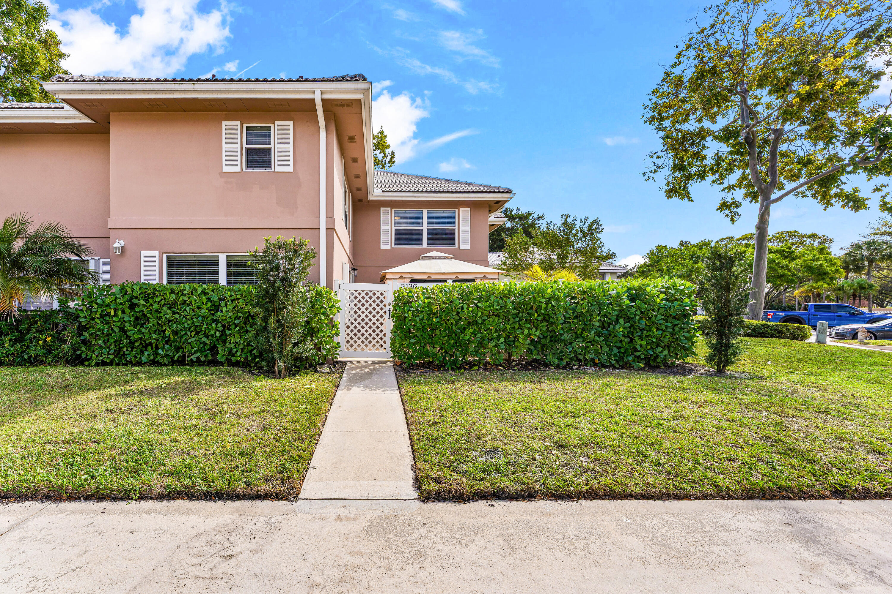 3136 Kingston Court, West Palm Beach FL 33409