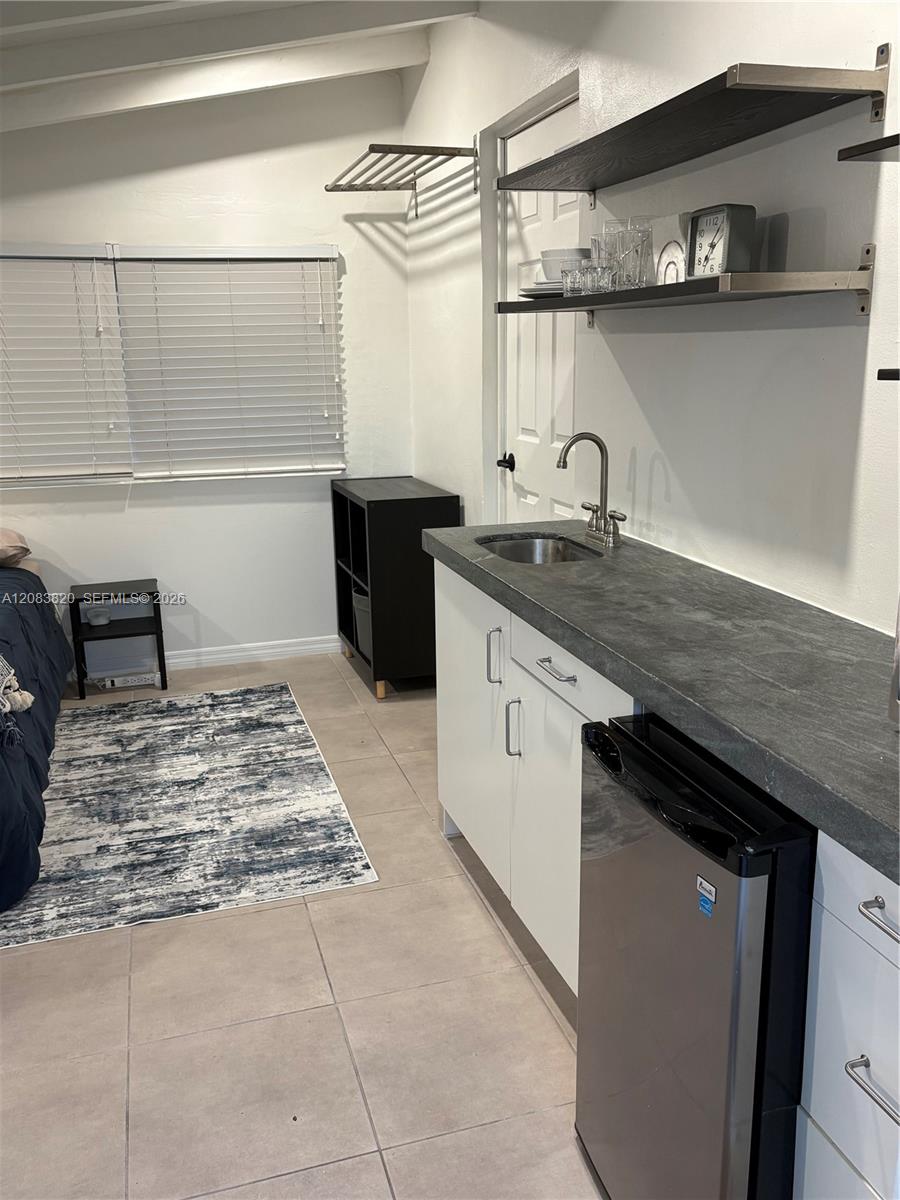 8010 SW 99th Ave — Photo 5