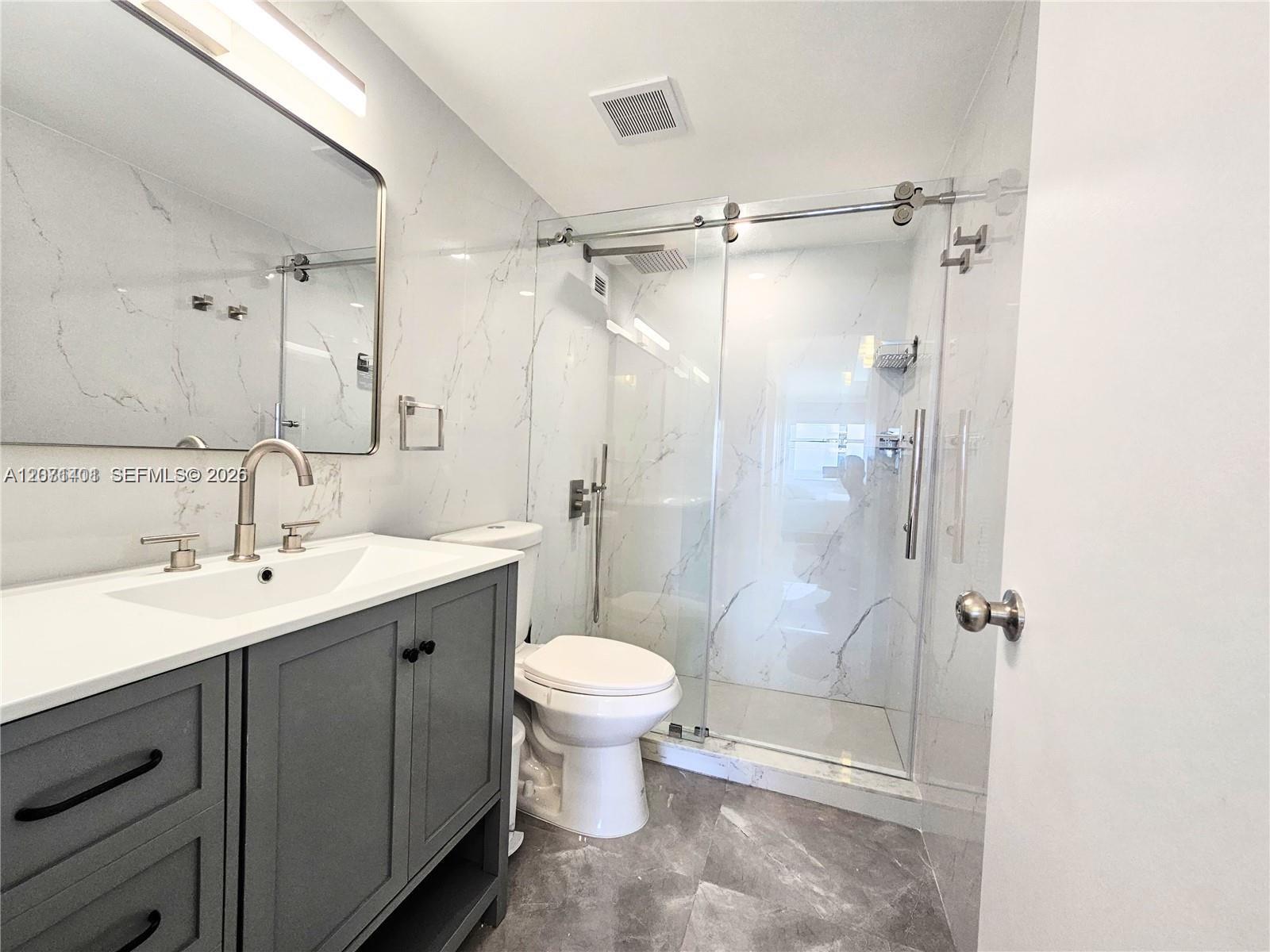 5601 Collins Ave # 1409 View 9
