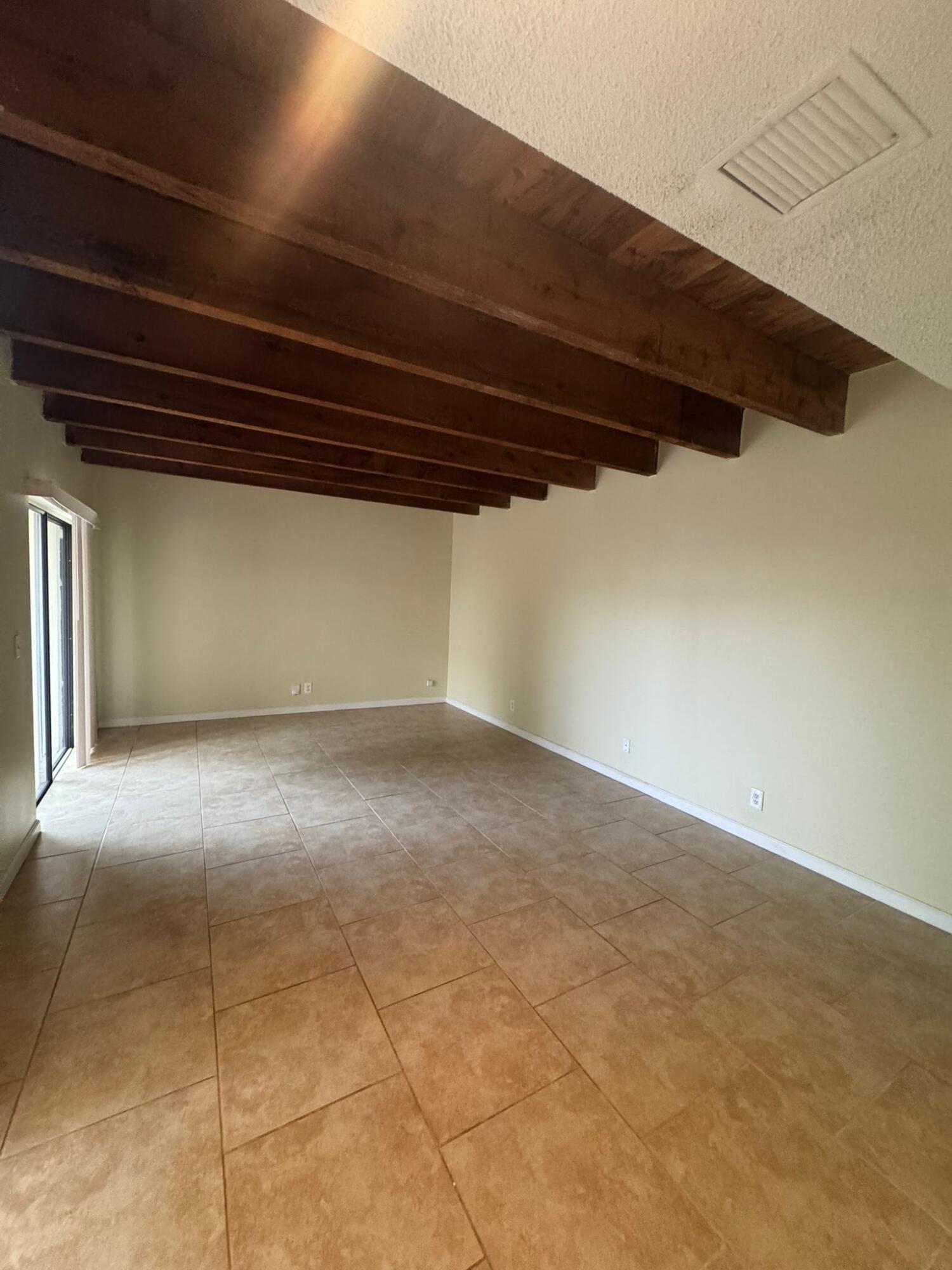 11976 SHAKERWOOD Lane — Photo 4