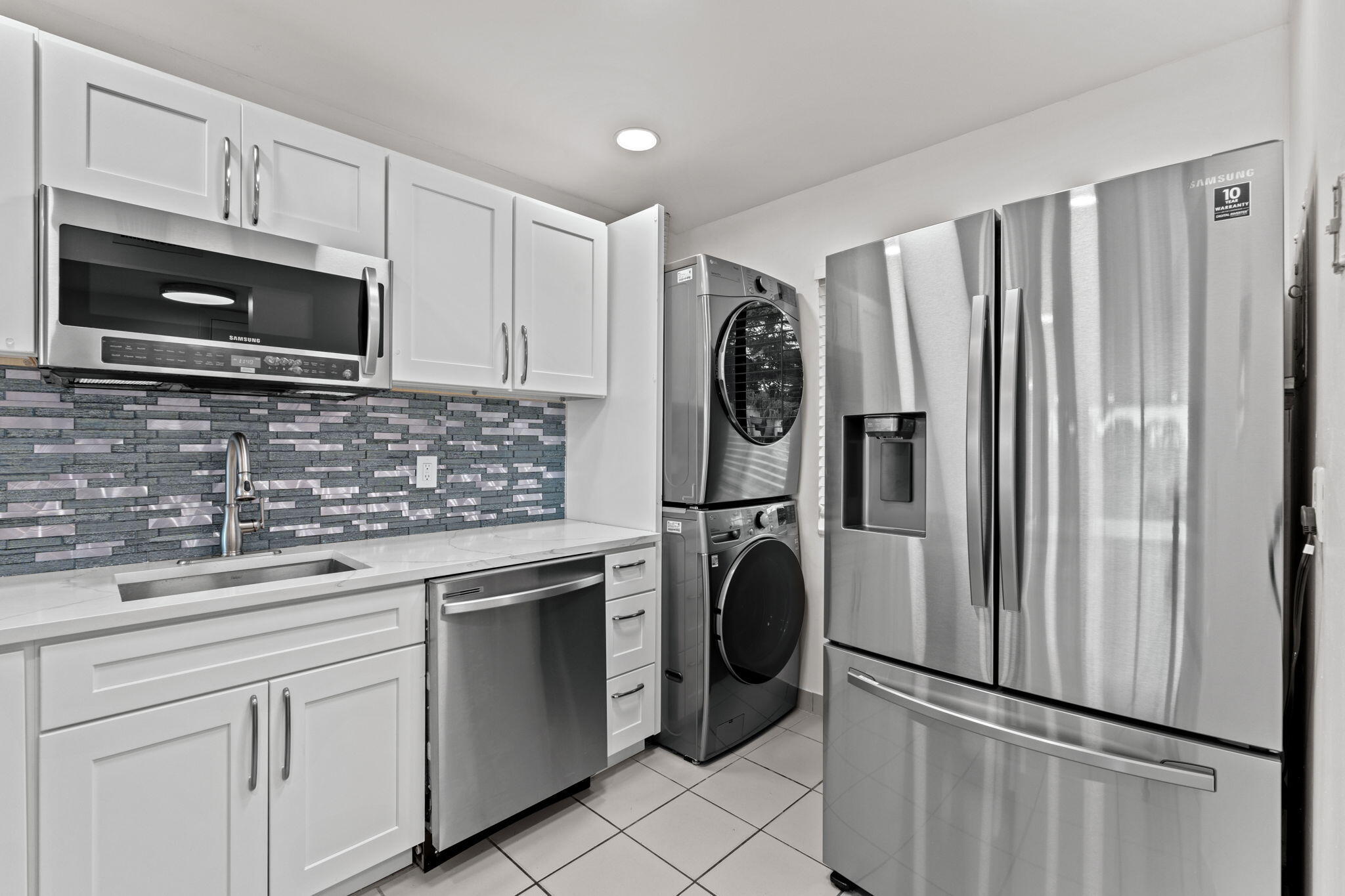4822 ESEDRA Court # 106 — Photo 5