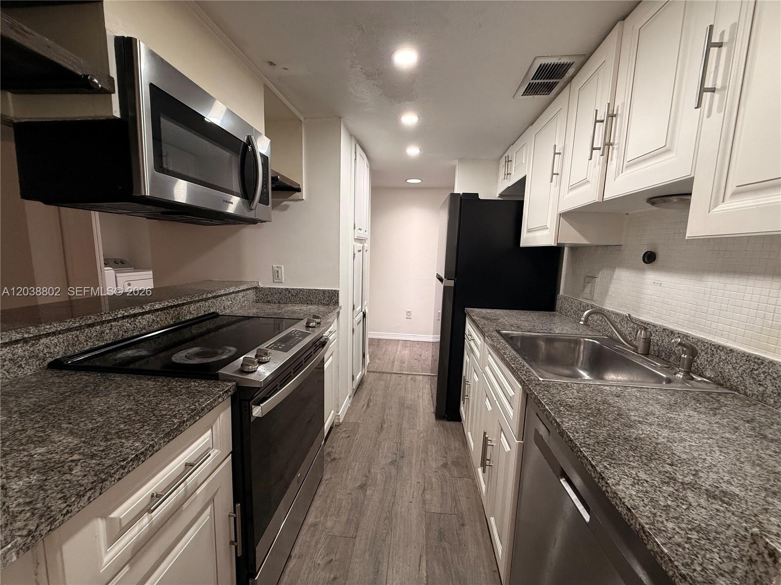 4501 W Mcnab Rd # 10 — Photo 3