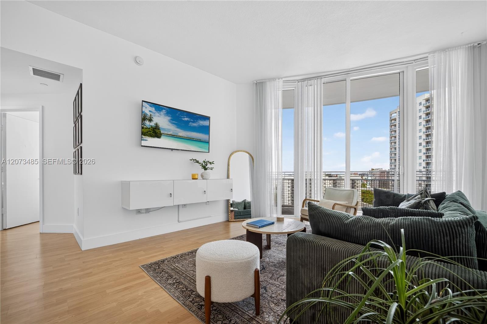 350 NE 24th St # 1405 — Photo 4