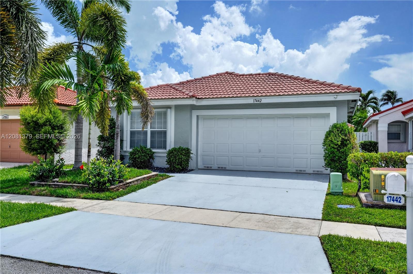 17442 SW 18th St — Photo 3
