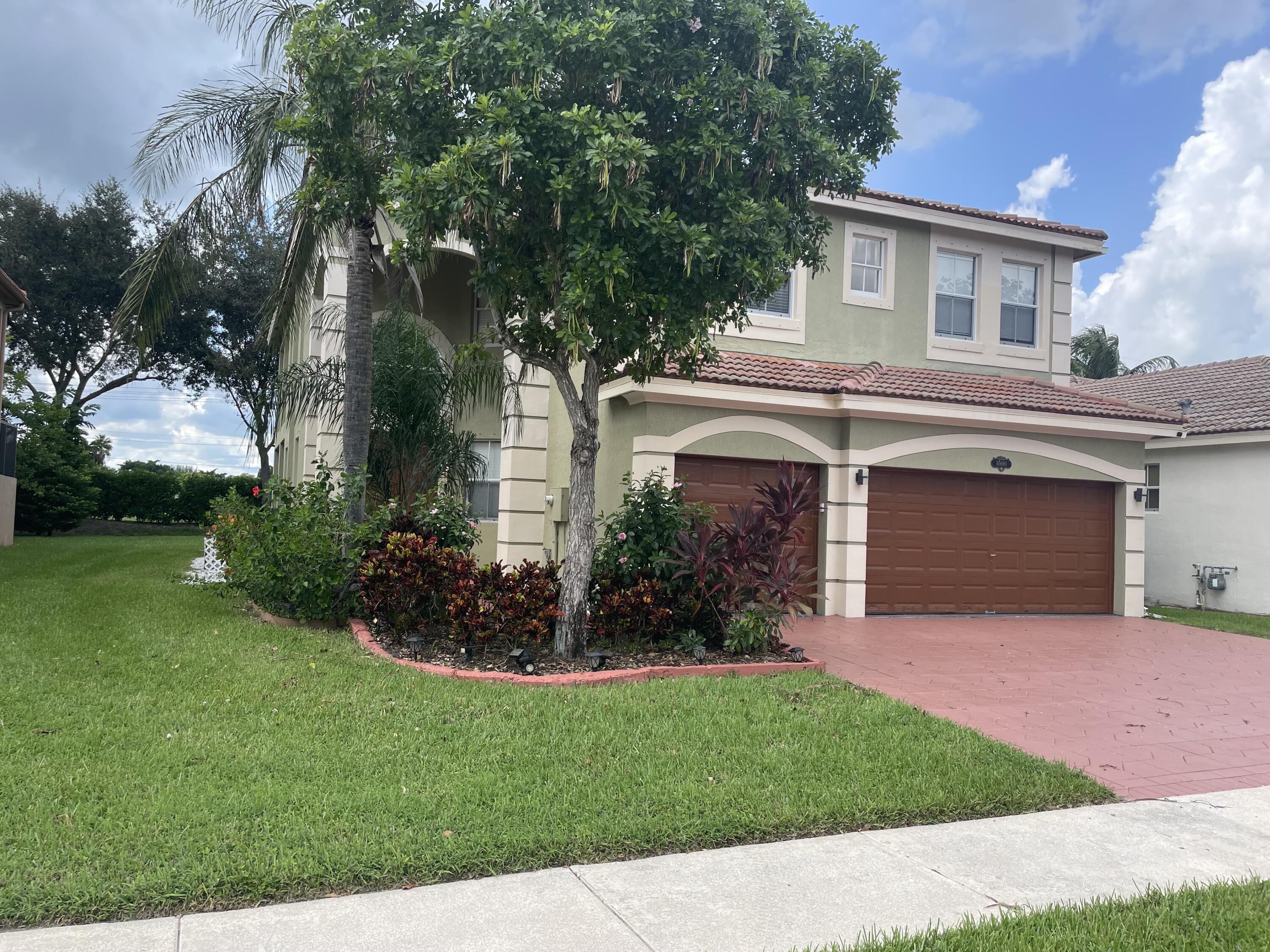 10690 Old Hammock Way, Wellington FL 33414