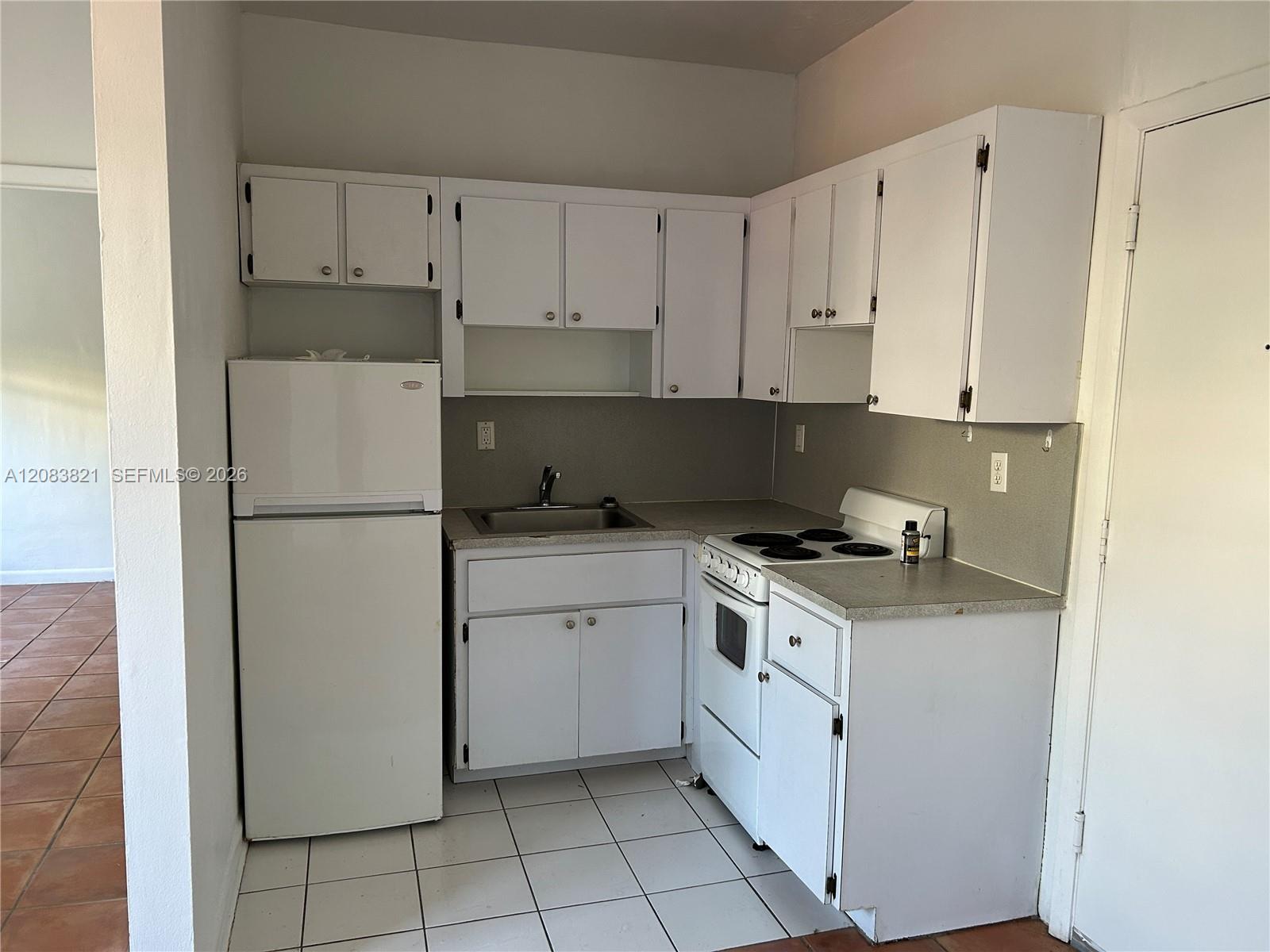 1615 Pennsylvania Ave # 29 — Photo 3