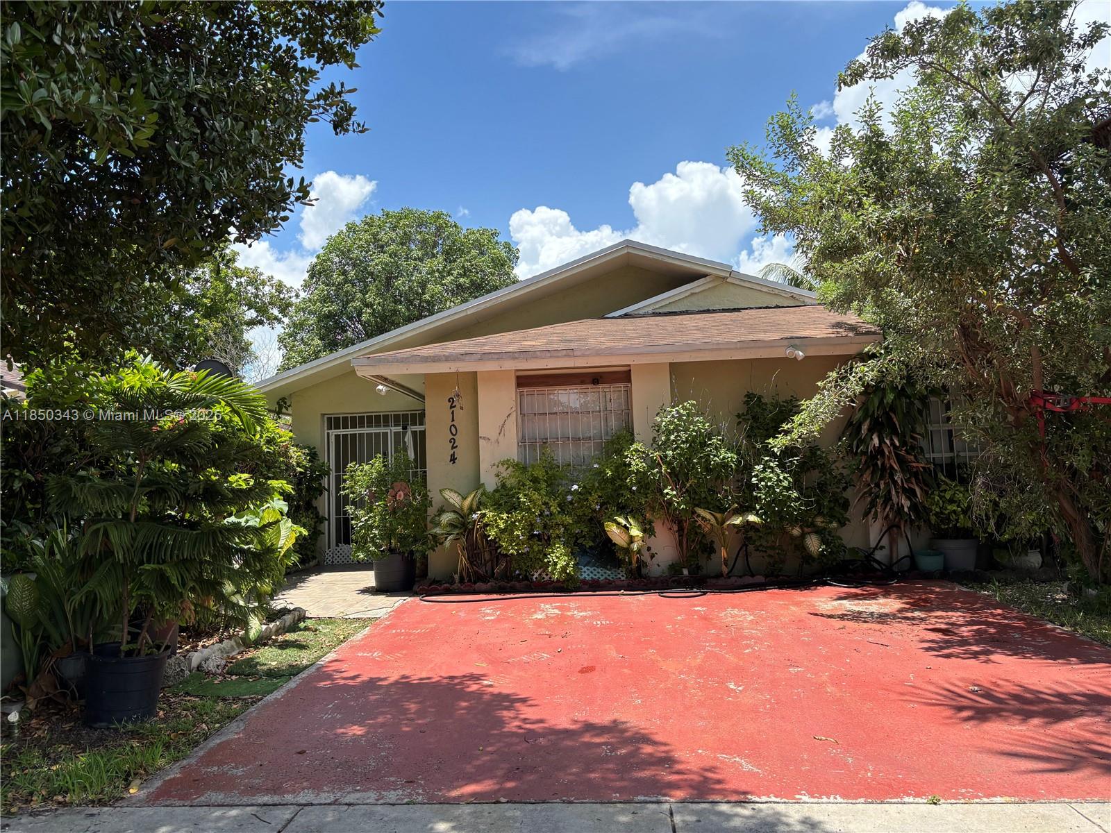 21024 SW 118th Pl, Miami FL 33177
