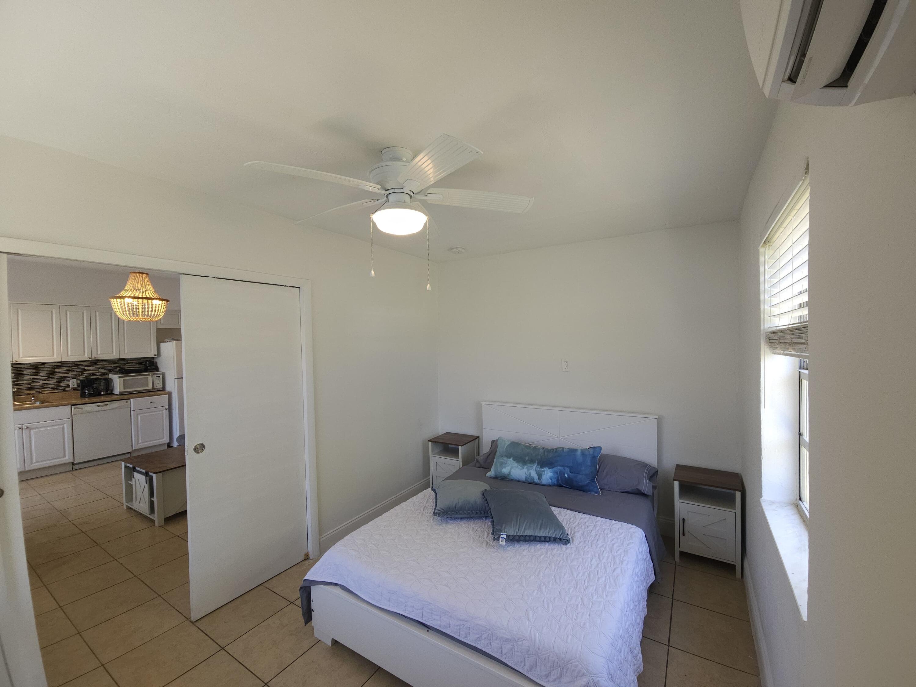 1639 Hayes Street — Photo 5