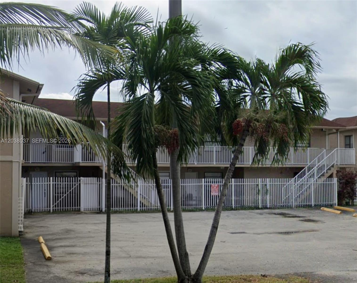 2560 W 60th St # 104, Hialeah FL 33016