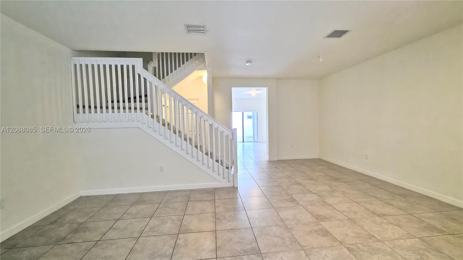 10570 W 33rd Ln — Photo 2