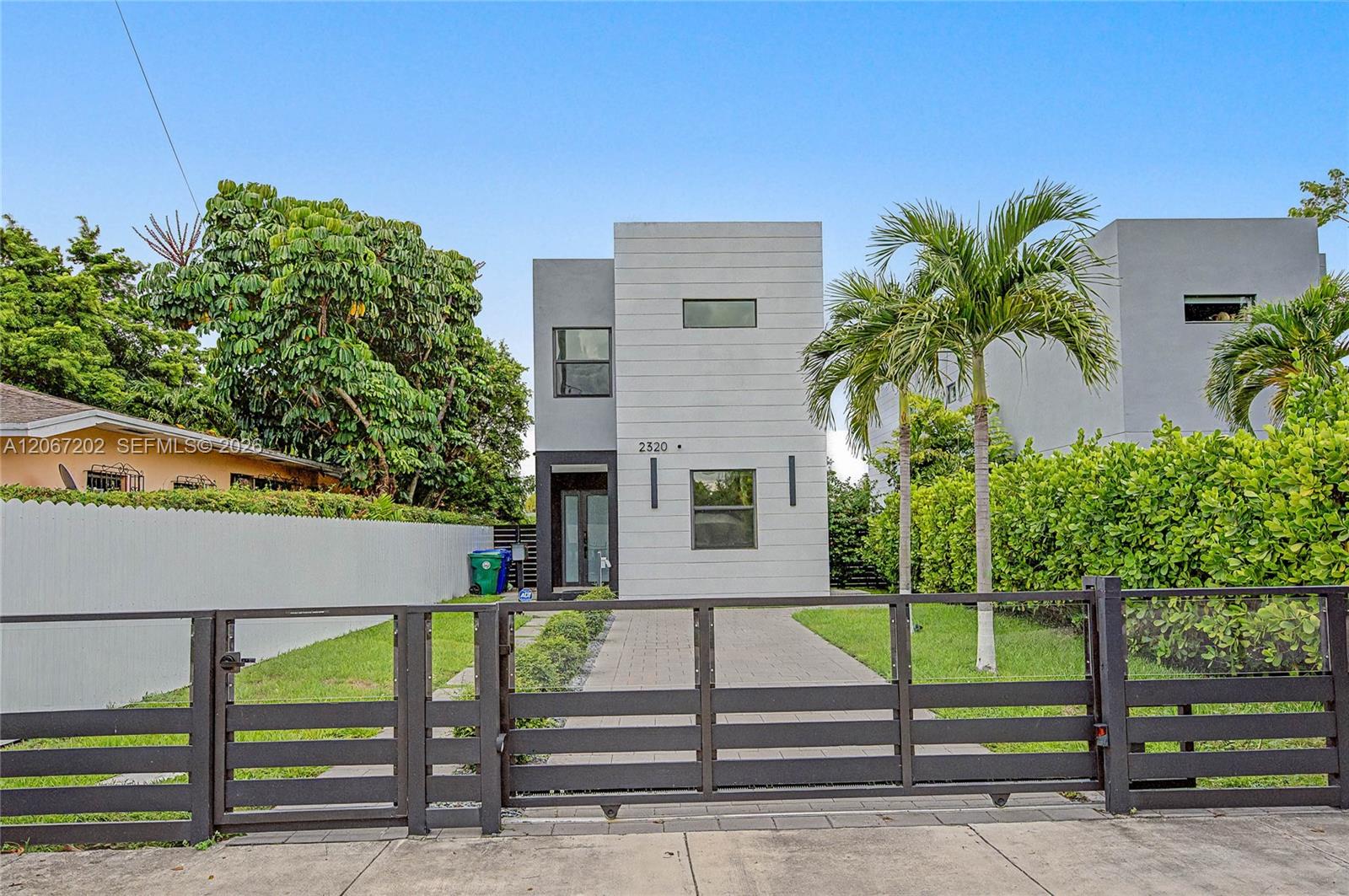 2320 SW 14th St, Miami FL 33145