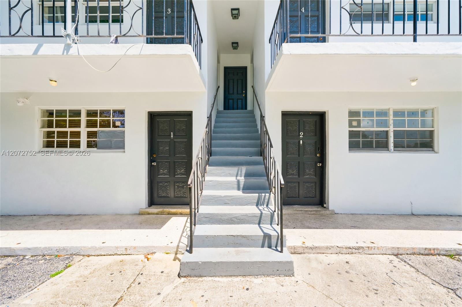 219 NW 10th Ave APT 4, Miami FL 33128
