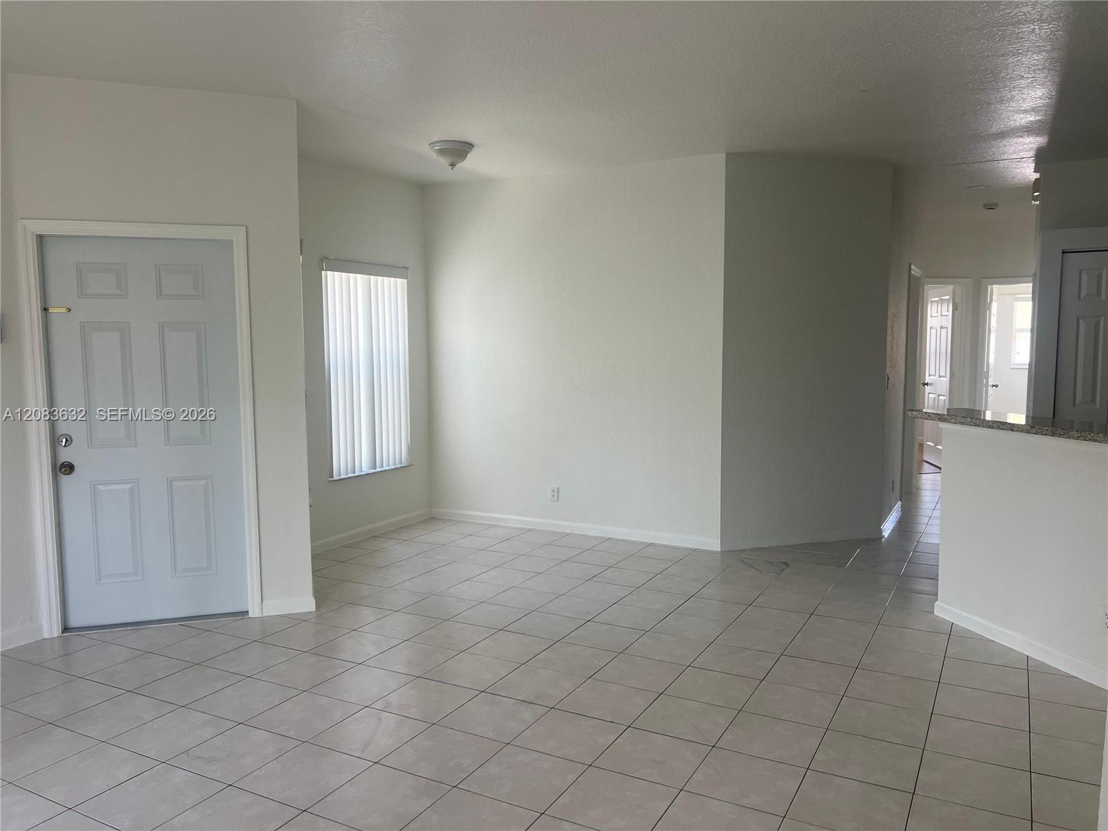 9040 NW 54th St # 9040 — Photo 2