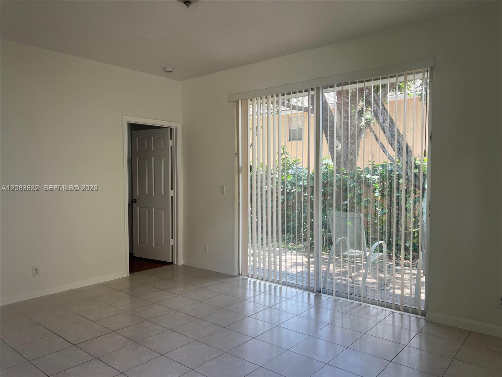 9040 NW 54th St # 9040 — Photo 3