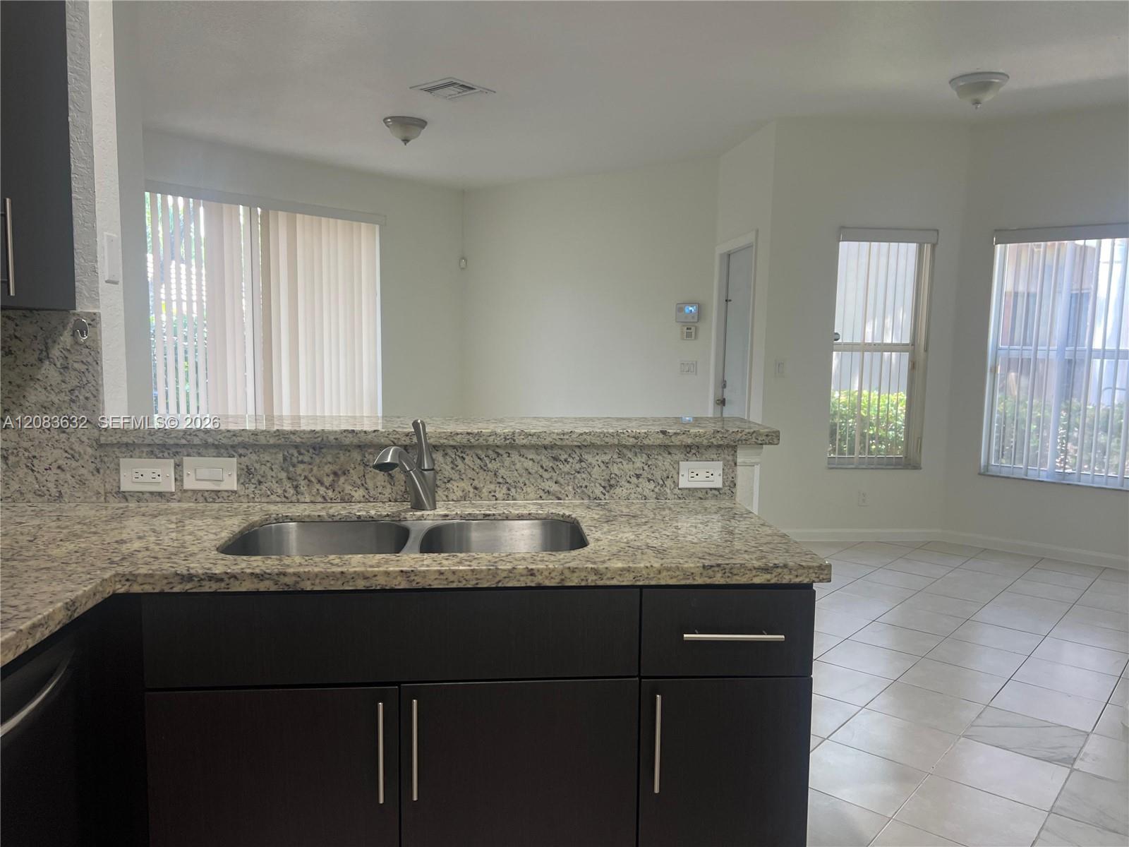 9040 NW 54th St # 9040 — Photo 5