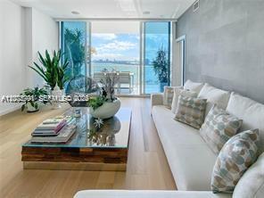 2020 N Bayshore Dr # 1606 — Photo 2