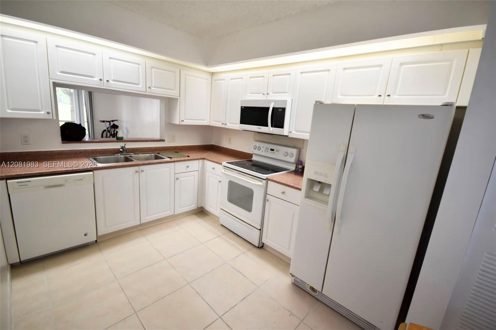 1650 SW 124th Ter # 102D — Photo 4