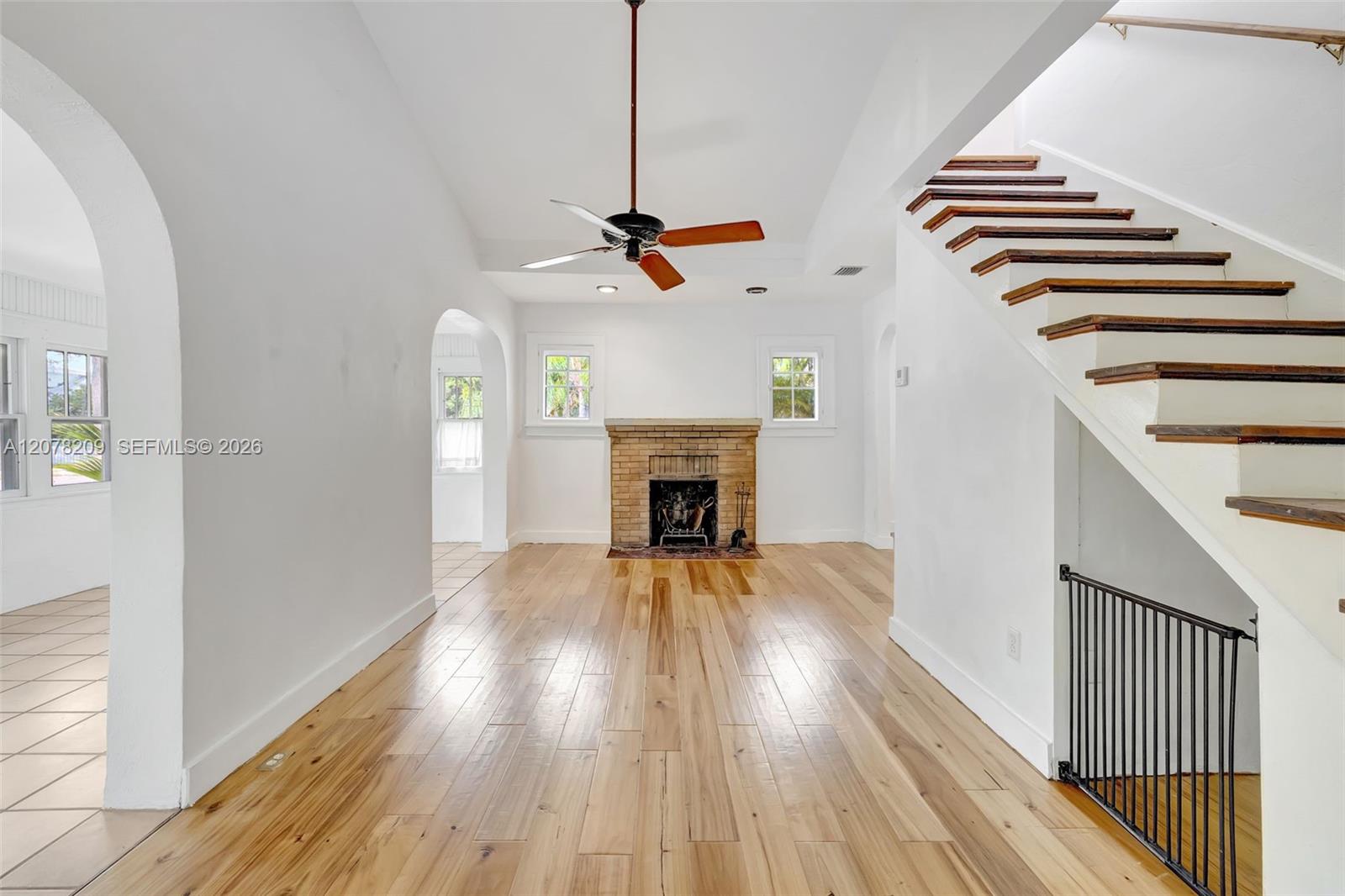 1031 SW 4th St — Photo 5