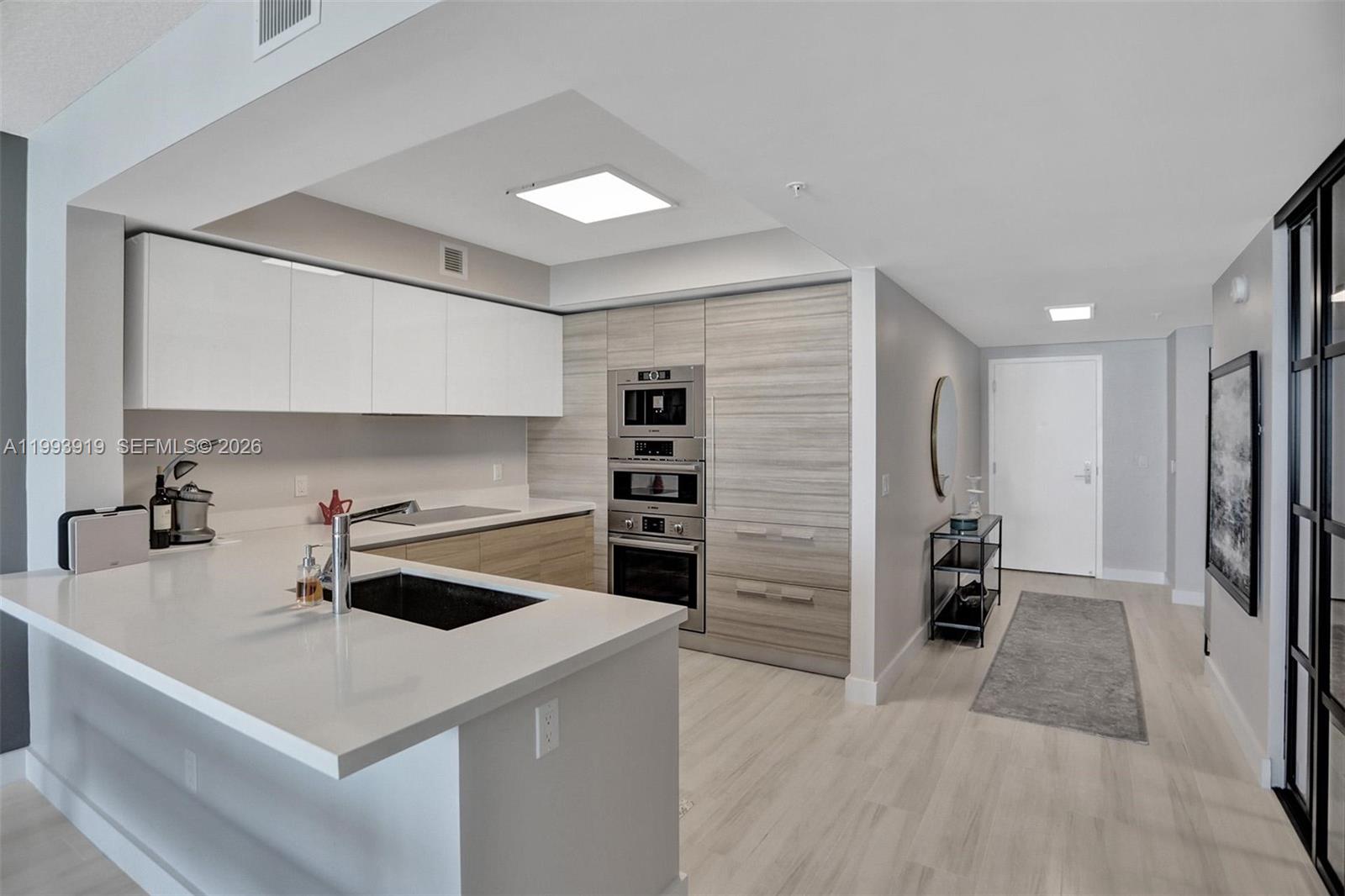 300 Sunny Isles Blvd # 903, Sunny Isles Beach FL 33160