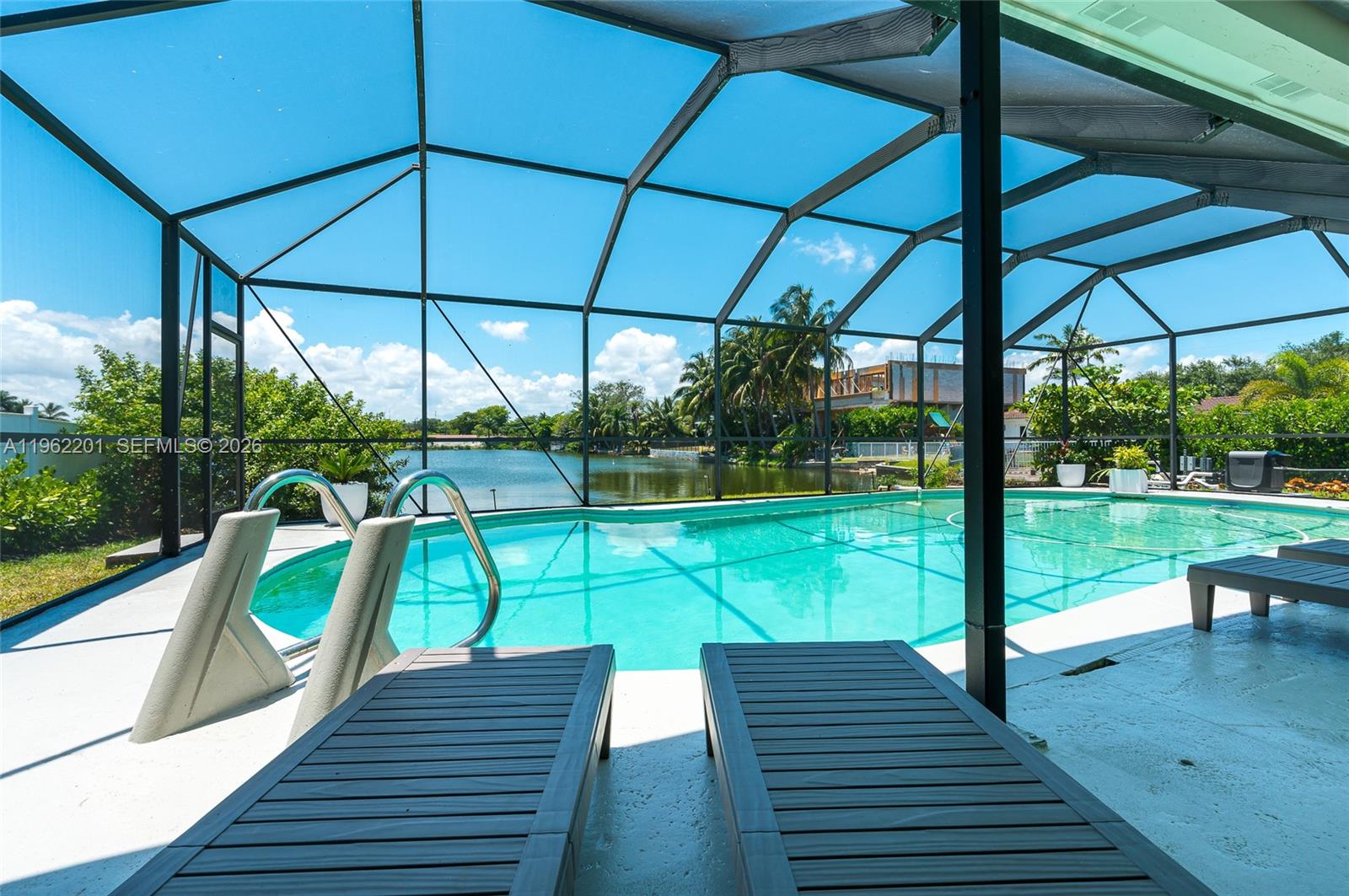 21320 NE 25th Court, Miami FL 33180