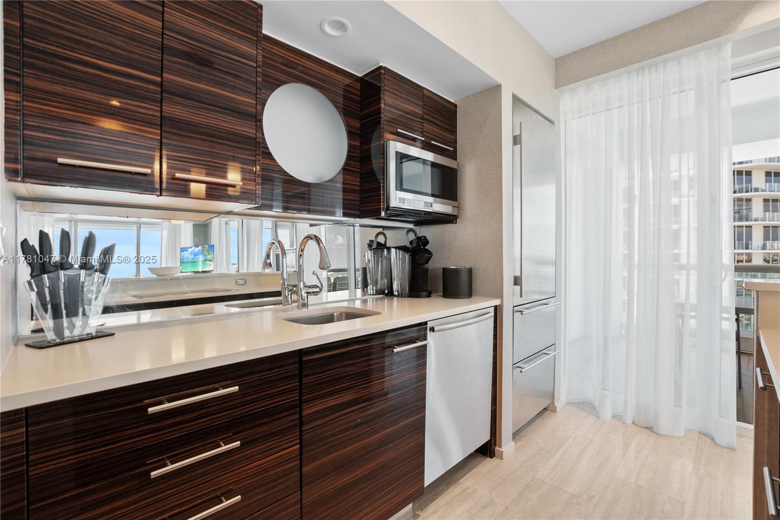 551 N Fort Lauderdale Beach Blvd # H1705 — Photo 5