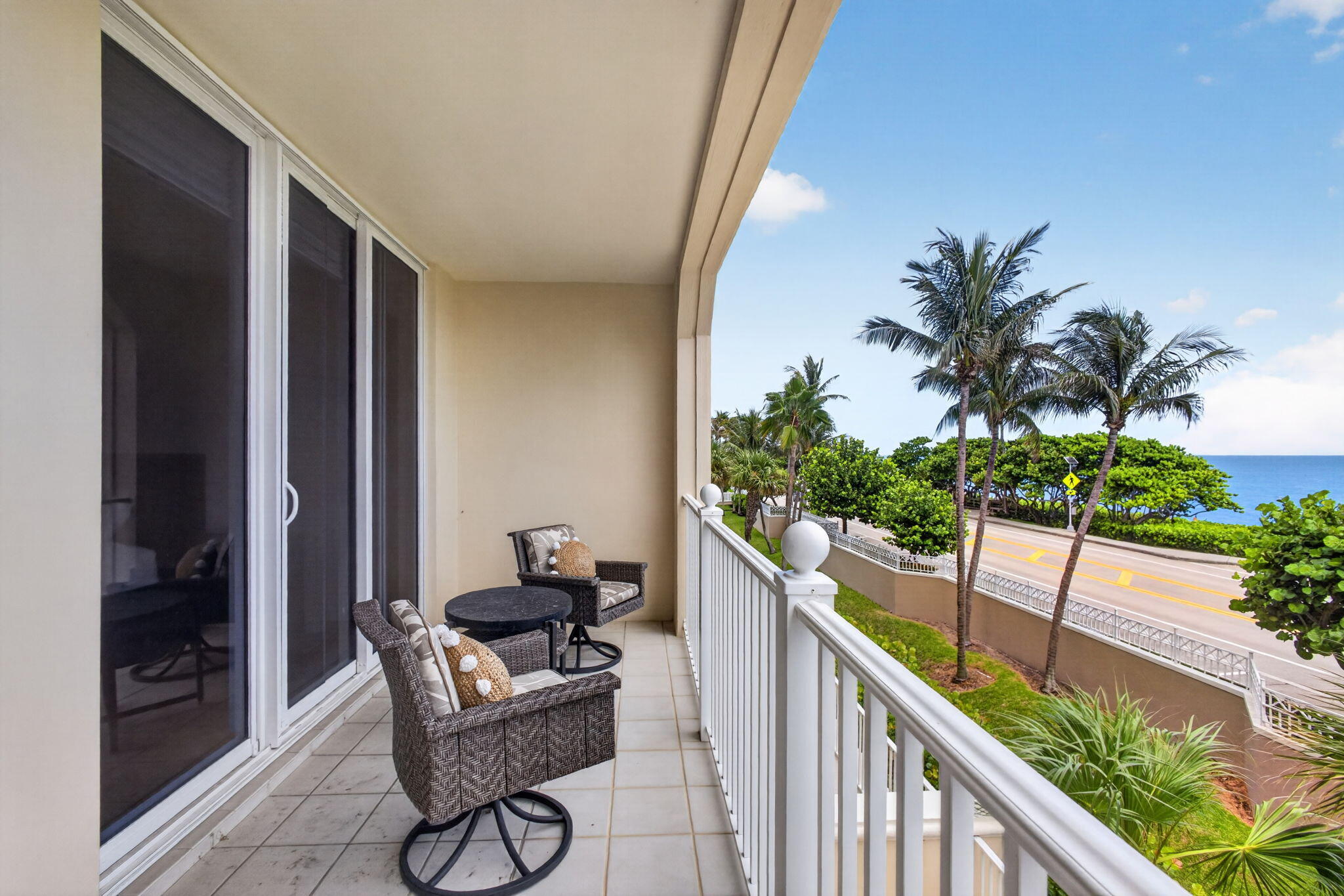 221 Ocean Grande Boulevard # 407 — Photo 2