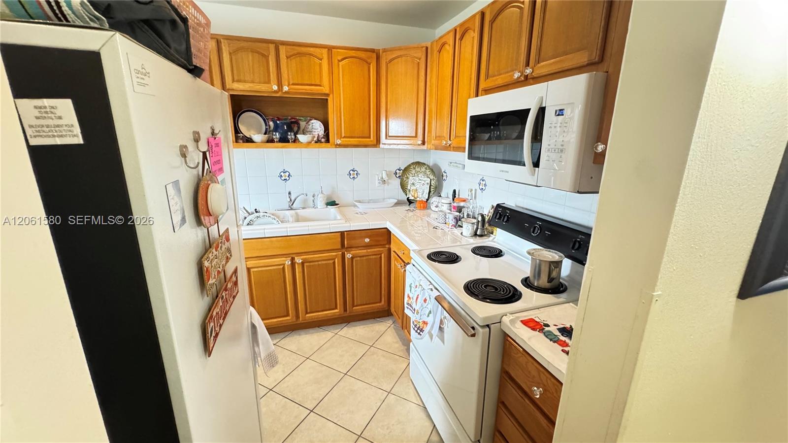 2200 Park Ln # 311 — Photo 3