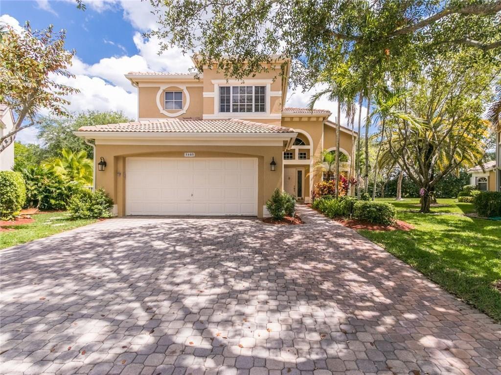 5805 NW 125th Avenue, Coral Springs FL 33076