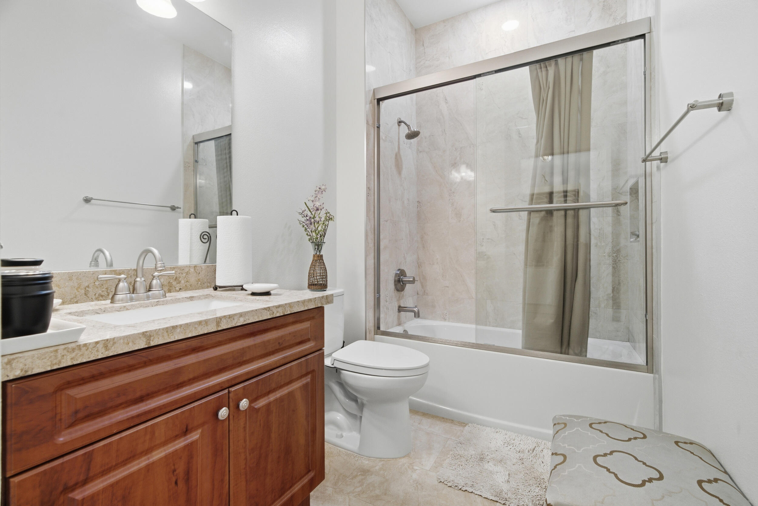 4801 NW 20TH Place — Photo 3