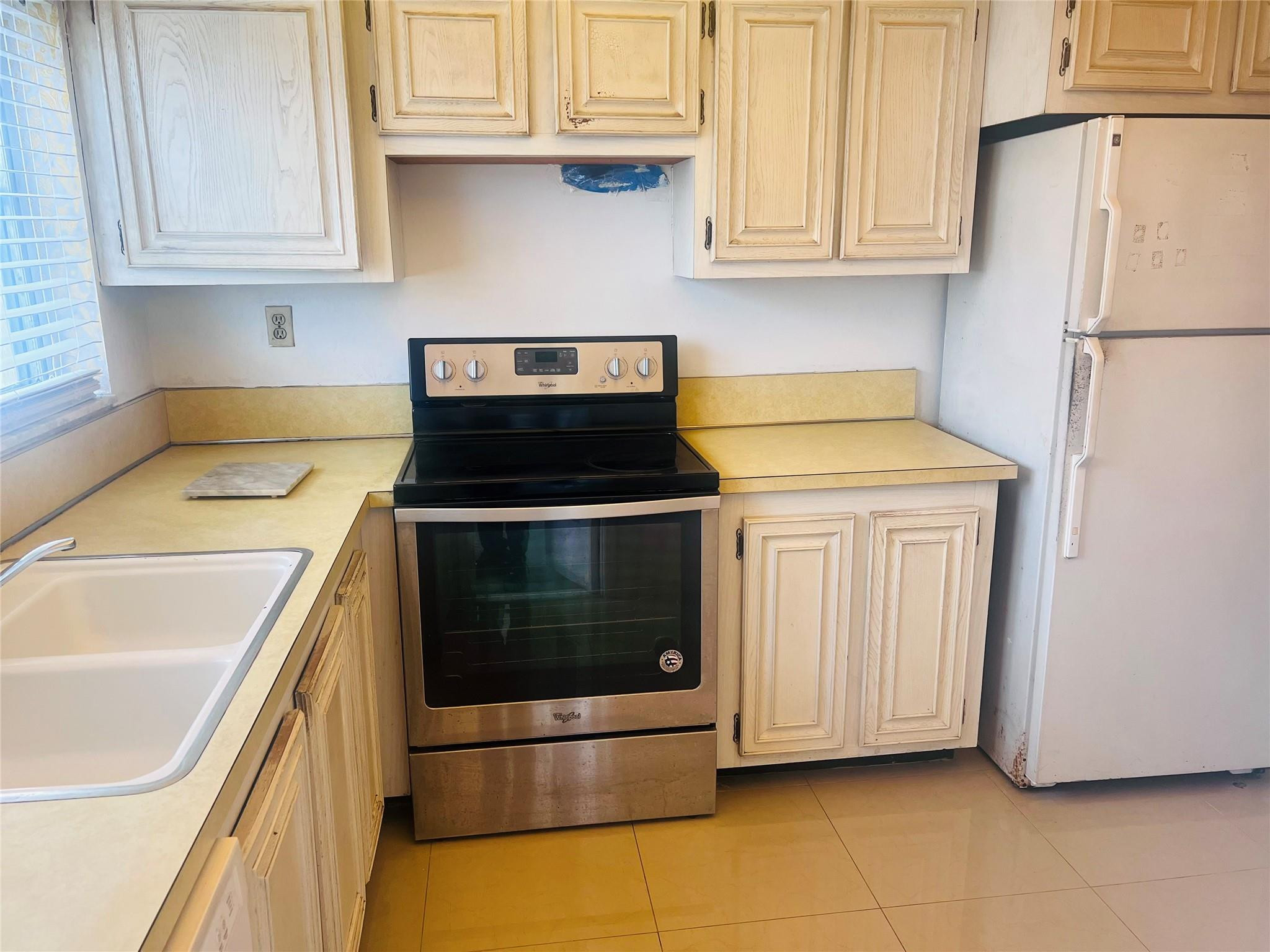 4046 NW 19th Street # 203 — Photo 5