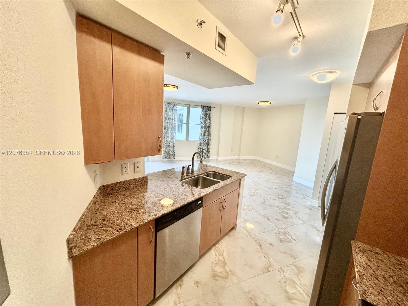 1830 Radius Dr # 1002 — Photo 5