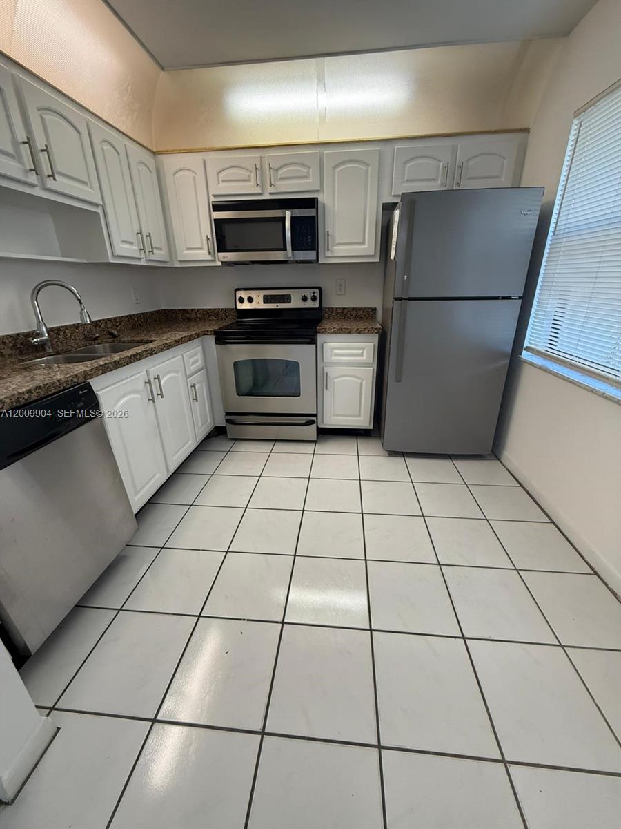 16413 Grape Way, Delray Beach FL 33484
