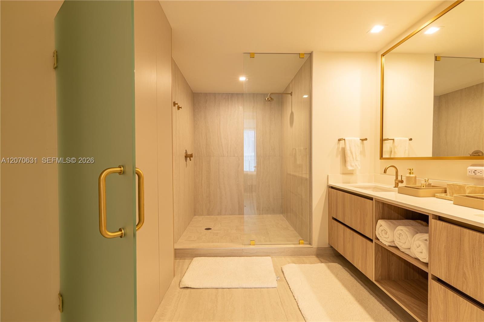 77 SE 5th ST # 2302 View 11