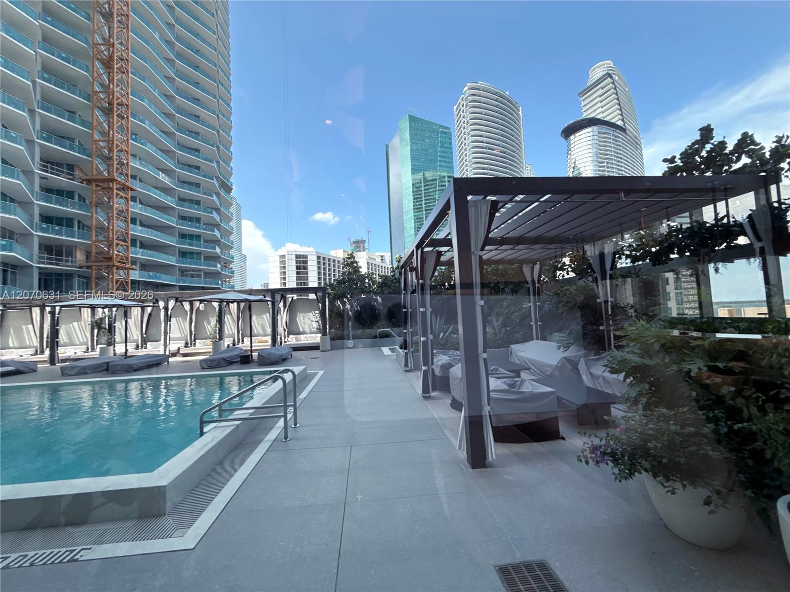 77 SE 5th ST # 2302 View 4
