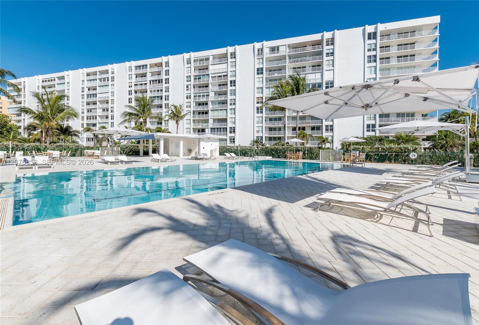 605 Ocean Dr # 10L — Photo 2