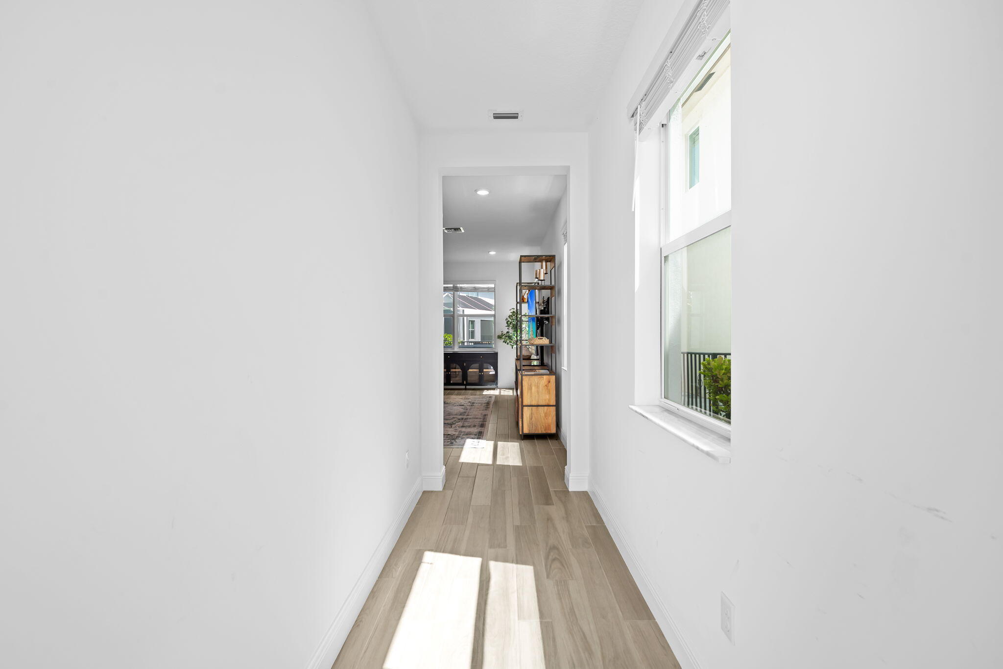 1131 VERDE Court — Photo 3