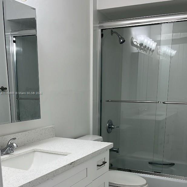 2307 Taylor St # 205, Hollywood FL 33020