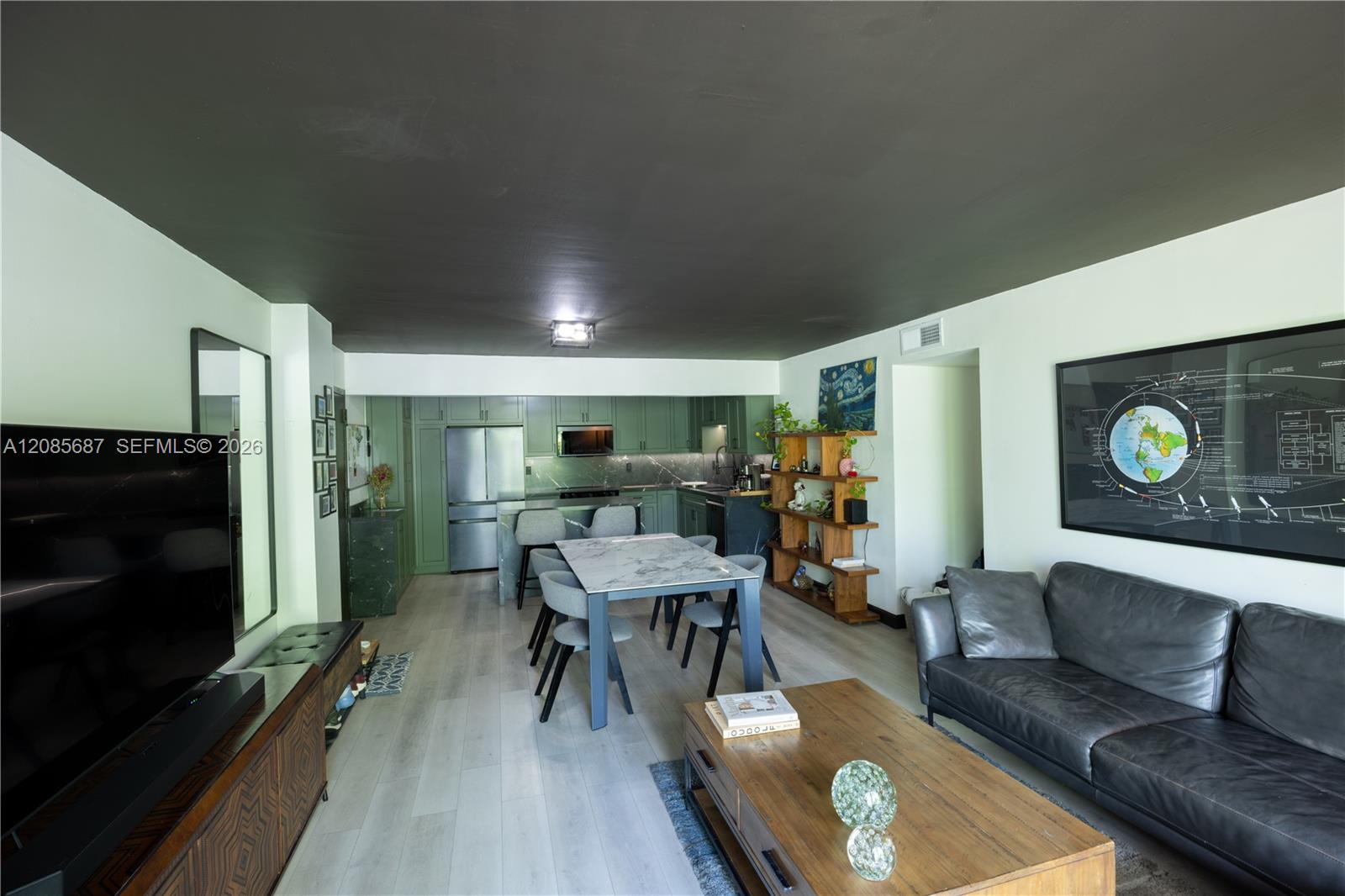6801 Indian Creek Dr # 201 — Photo 4
